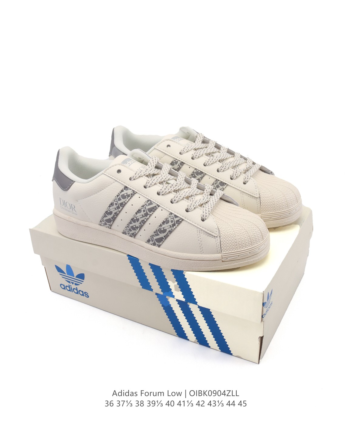🈴💰100
阿迪达斯 ADIDAS SUPERSTAR 2025年新款鞋子 经典贝壳头系列 新款休闲板鞋潮流男女士运动鞋 。鞋面帆布拼接材质 标志性的贝壳鞋头,简约的线条。就连版型和比例,都在向1982年的鞋款致敬。可谓“形神兼备”的复刻。无论在哪,无论去哪,你或许都需要这样一双既舒适又时尚的鞋。1970年问世于篮球场的adidas Superstar,集舒适与时尚于一身。这款经典鞋,缀低调图案,灵感源自公共交通地图。设计简约,旨在伴你出行。心动不如行动,系好鞋带,出发吧。
货号:JY8909
码数:36-45
编码:OIBK0904ZLL