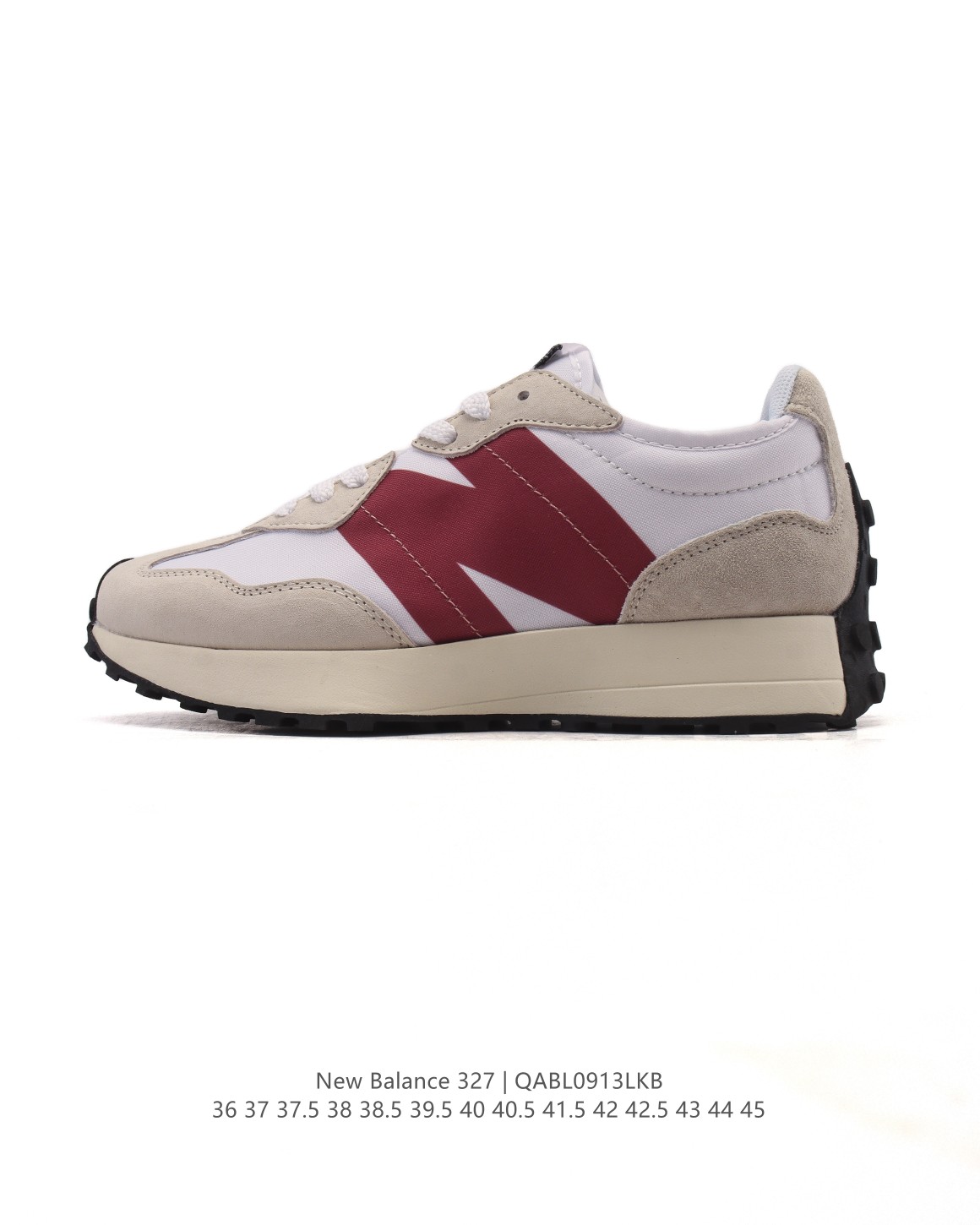 【真标】NB 新百伦 New Balance 327系列复古休闲运动慢跑鞋时尚男女运动鞋 以更纯粹的复古风格设计打造的全新造型 侧身还以解构设计,将 N 字标志以做旧压花样式呈现 样式别具新意.麂皮、冲孔皮革的塑造 则呈现出高级怀旧气质,也让鞋款在奢华时装风格与运动氛围之间达到了平衡.鞋身采用猪巴革麂皮织物等物料拼接构成 中底高弹PU材质及满丁防滑橡胶外底. 类型:男女鞋 货号:U327LZ 含半码 编码:QABL0913LKB