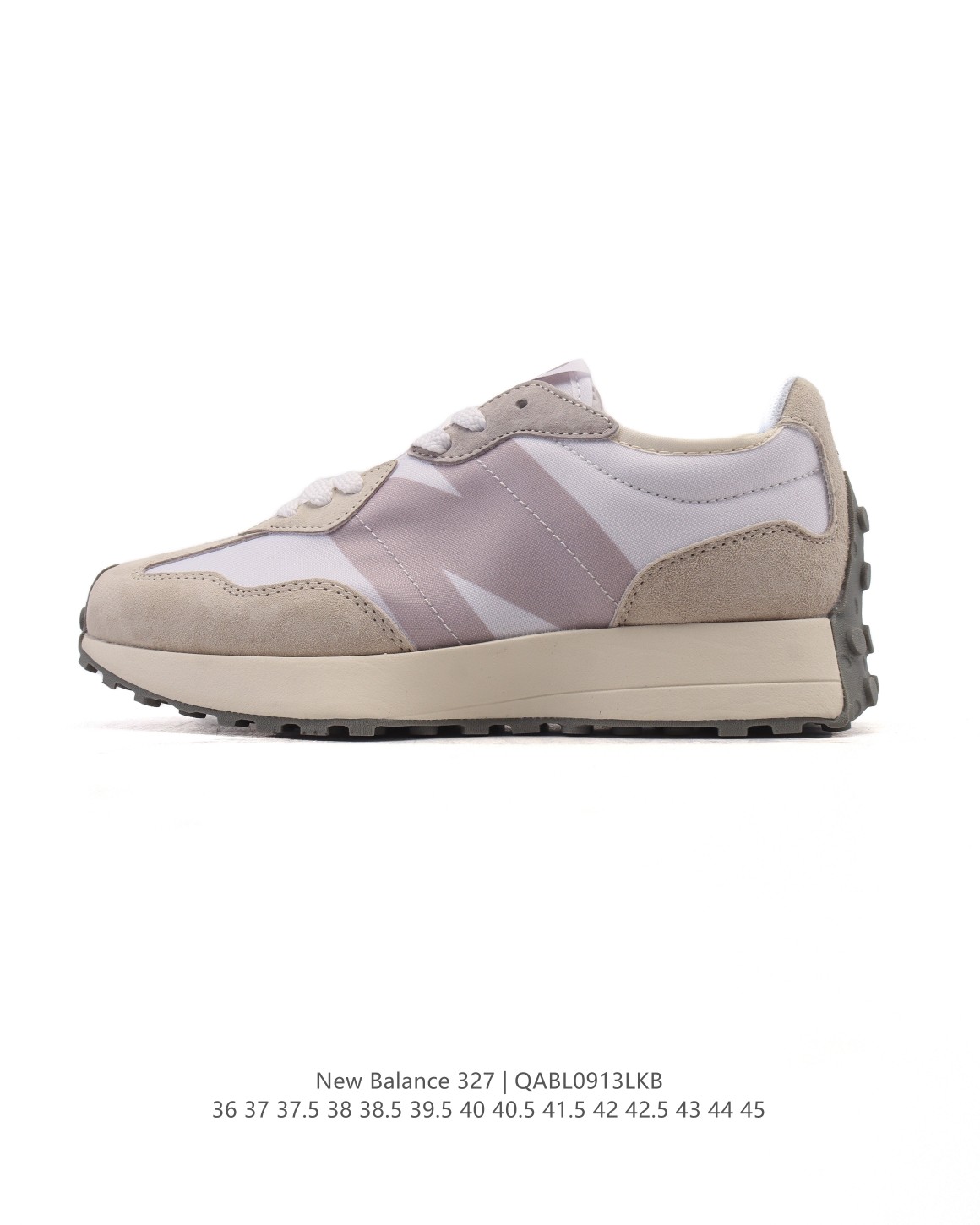 【真标】NB 新百伦 New Balance 327系列复古休闲运动慢跑鞋时尚男女运动鞋 以更纯粹的复古风格设计打造的全新造型 侧身还以解构设计,将 N 字标志以做旧压花样式呈现 样式别具新意.麂皮、冲孔皮革的塑造 则呈现出高级怀旧气质,也让鞋款在奢华时装风格与运动氛围之间达到了平衡.鞋身采用猪巴革麂皮织物等物料拼接构成 中底高弹PU材质及满丁防滑橡胶外底. 类型:男女鞋 货号:U327LZ 含半码 编码:QABL0913LKB
