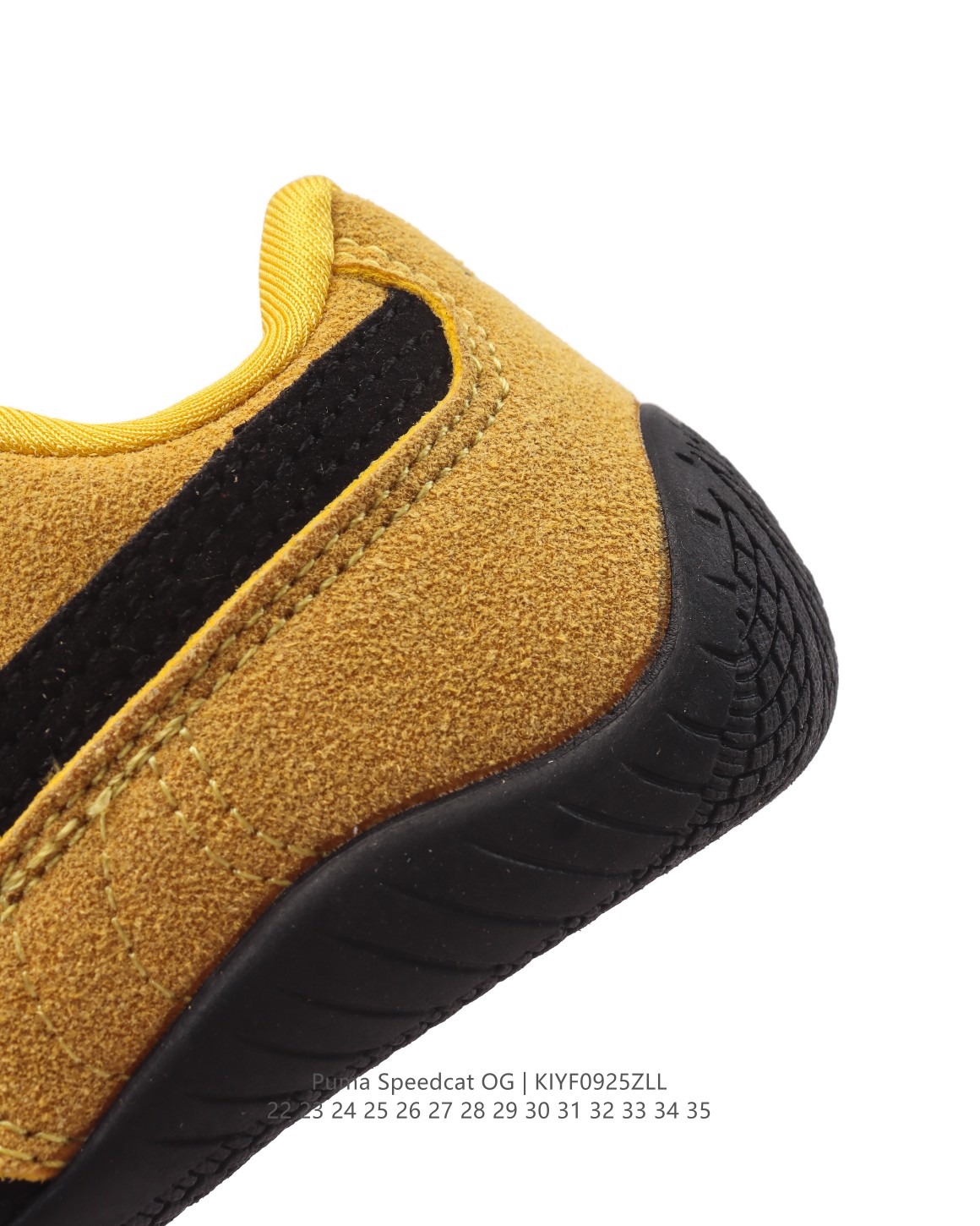 图片[8]-【童鞋PUMA Speedca OG 彪马极速赛车系列儿童低帮德训风拼接复古百搭休闲运动赛车鞋 鞋款从80、90年代赛车手所穿的防火赛车鞋为原型，鞋身线条模仿了赛车的流线廓形，体现了空气动力学原理的结构。简约流畅的外观，恰好又和贯穿其中的Formstrip Logo融合恰到好处，视觉上细节丰富且协调。本次Speedcat OG鞋款归来，最大看点自然式保留了窄版鞋型以及薄底构造。这两年各品牌鞋底越做越厚，Speedcat反其道而行之，上脚几乎无鞋底的效果带来耳目一新的视觉体验。鞋面依旧是以质感透气柔软皮革材质打造，并且大面积近乎全包裹的使用，复古味道也愈发浓烈。配色上更是将最原始的黑色和红色带回，向F1赛车队的标志性队服致敬。相信让各位一眼种草的更多是出挑的大红色，上脚即可瞬间点亮整体造型，在以球鞋为核心的OOTD中脱颖而出。而另一款黑色则是低调的万金油，彰显新潮个性的同时又不喧宾夺主，也是热爱简约系穿搭朋友的首选。 货号：406329 尺码：22-35-选品中心