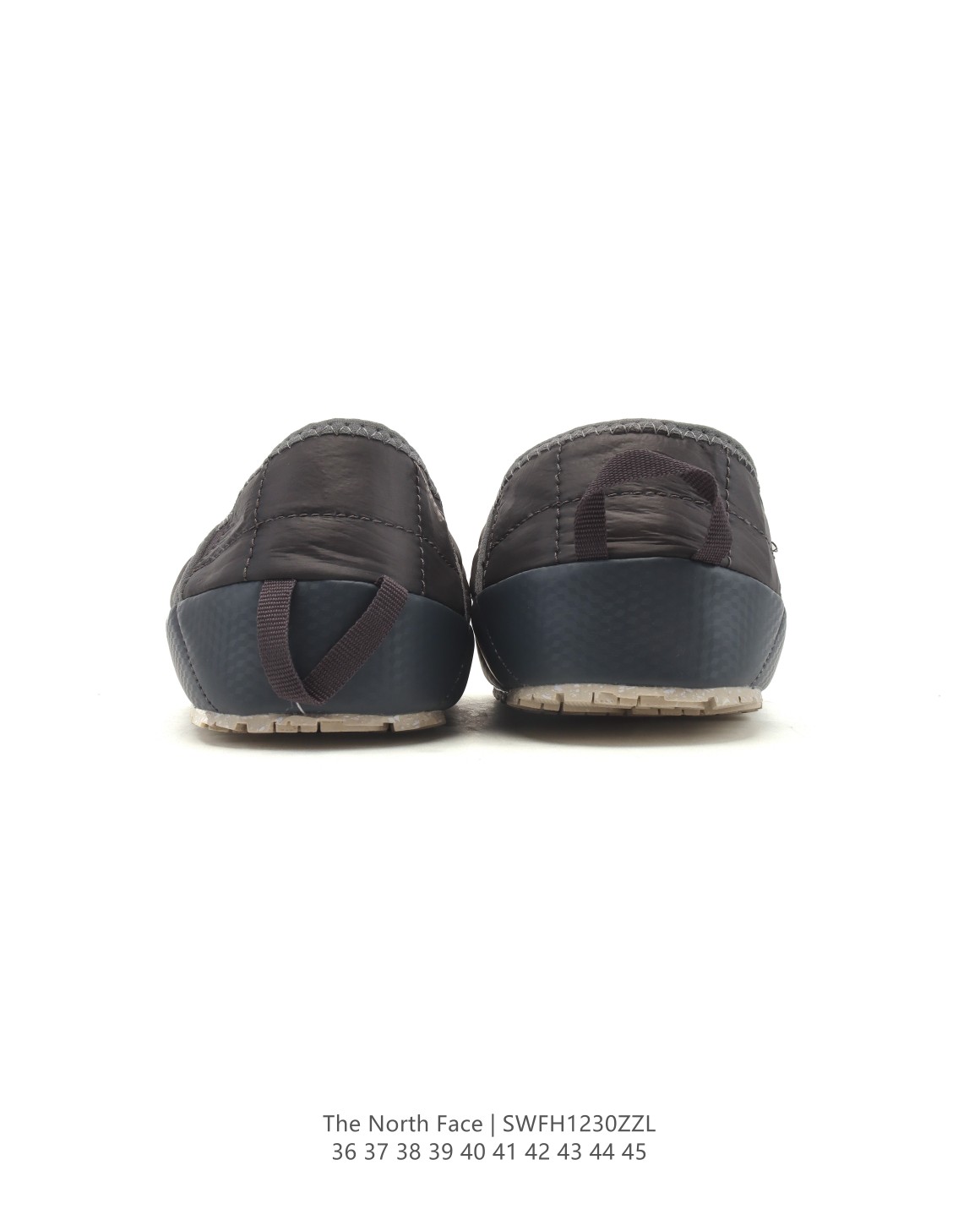 💰110
THE NORTH FACE北面男女鞋25春夏户外轻便透气舒适防滑休闲营地鞋板鞋 毛毛虫 复古百搭厚底增高运动板鞋 轻巧、柔软、温暖、灵活。居家室内一脚蹬休闲面包鞋采用尼龙帆布鞋面材质#外置轻量PU鞋底❗毛毛虫鞋的设计灵感来源于其独特的外观,鞋身采用柔软的材料,提供极佳的舒适度。鞋底设计考虑了抓地力,适合各种户外活动。此外,该鞋还具有良好的透气性,即使在长时间穿着下也能保持脚部干爽。
类型:男女鞋
码数:36-45
编码:SWFH1230ZZL