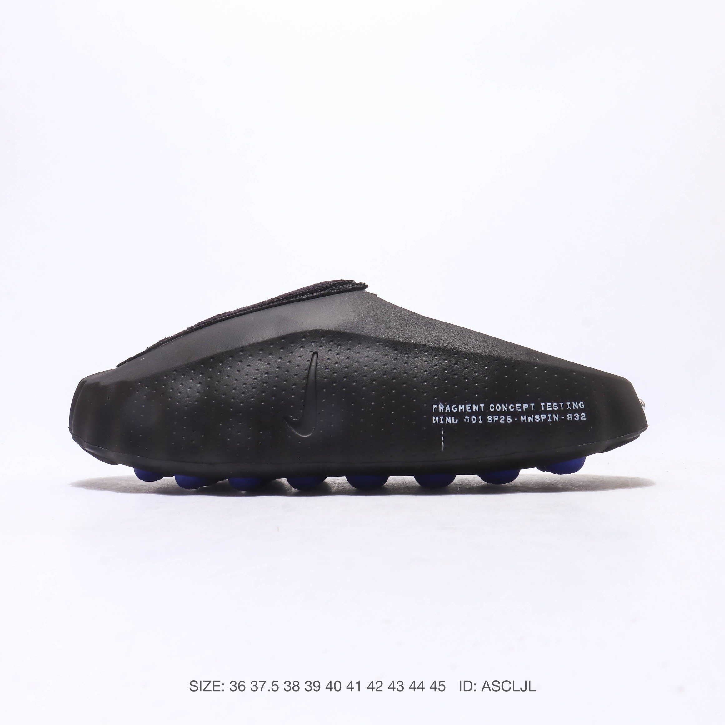 耐克 Nike Mind 001 耐克一脚蹬赛前包头恢复拖鞋 舒适柔软贴合包头拖鞋潮流柔软缓震户外跑步休闲鞋 HQ4307-600Nike把神经科技与潮流美学第一次写进同一双鞋——Mind 001自带按摩功效,鞋身‌:采用柔软的发泡材料,侧面有亮银色Swoosh标志和波浪纹理,鞋跟处印有“Nike”和“Mind”金属标识.‌‌‌‌鞋底‌:由‌数百个贯穿中底的小型橡胶柱构成‌,直接与脚垫接触,提供物理刺激.‌‌‌鞋子很轻,穿起来确实还行,鞋型很OK搭配起来也比大多数拖鞋帅#NikeMind #新年买新鞋 #今日份宝藏百搭拖鞋 #Nike潮流拖鞋开箱 #nike新品好物 货号: HQ4307 ID: ASCLJL