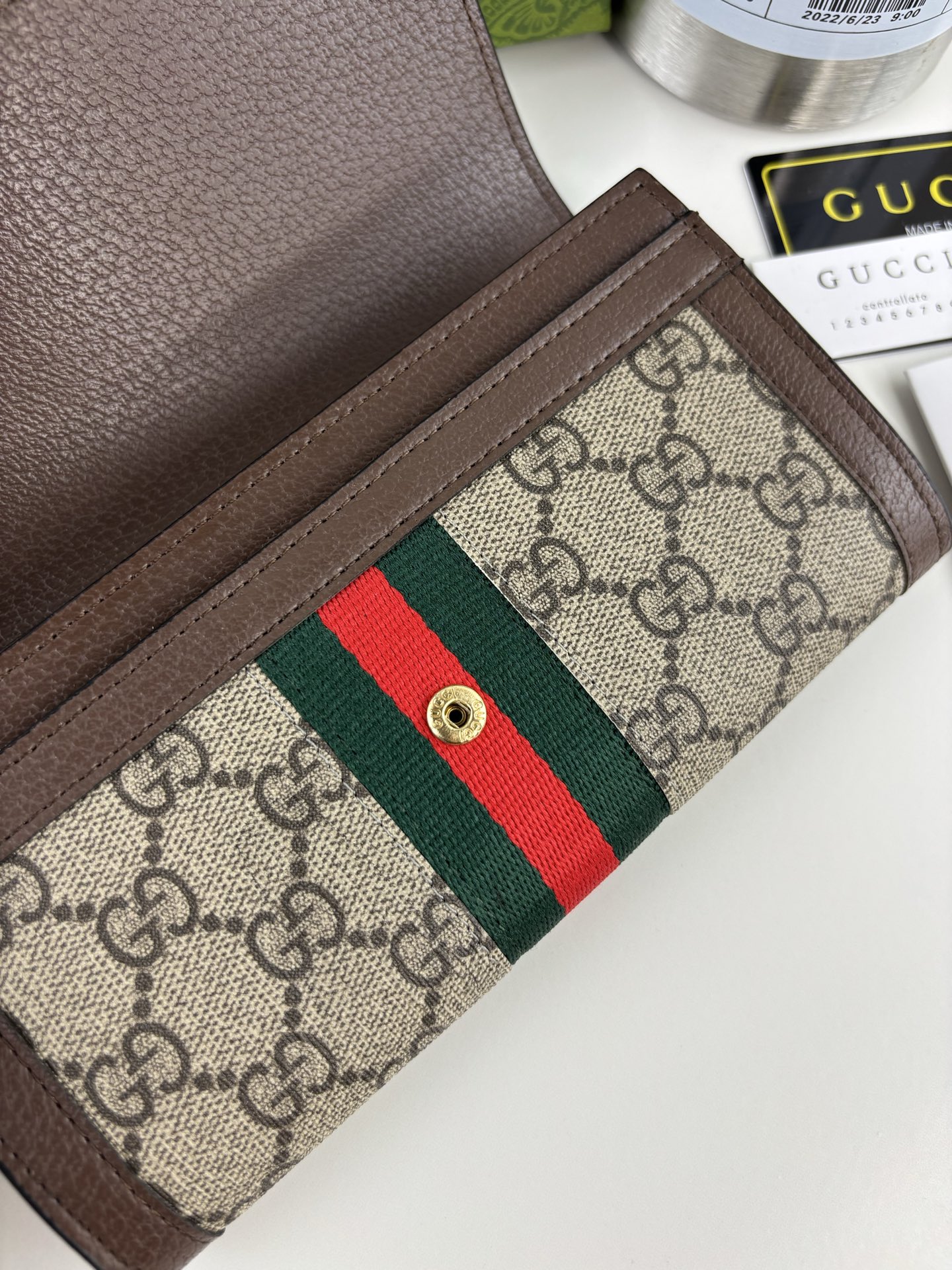 GUCCI Ophidiaシリーズ 二つ折り長財布 GG Supreme PVC製