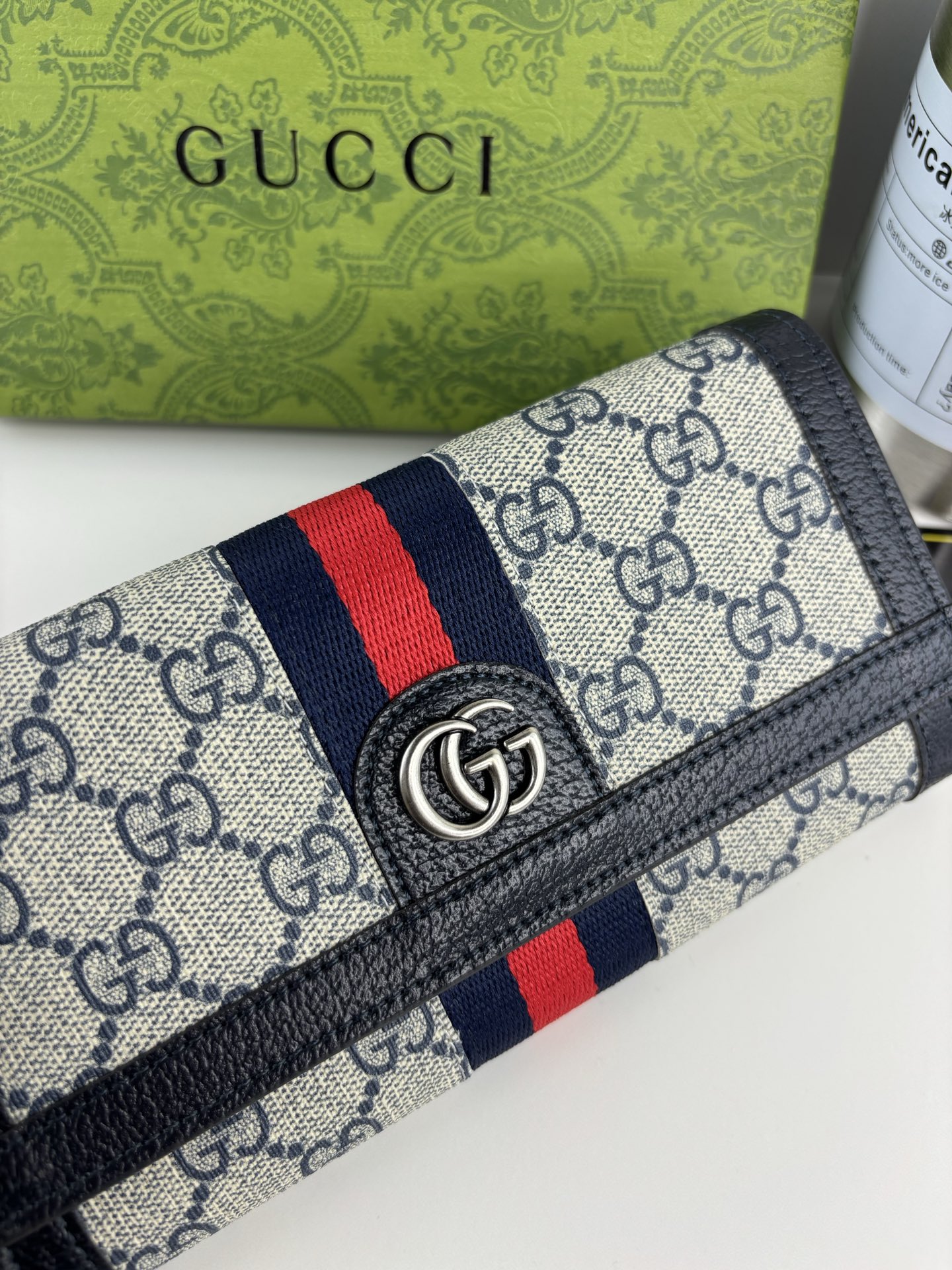 GUCCI Ophidiaシリーズ 二折長夹 GG Supreme PVC製