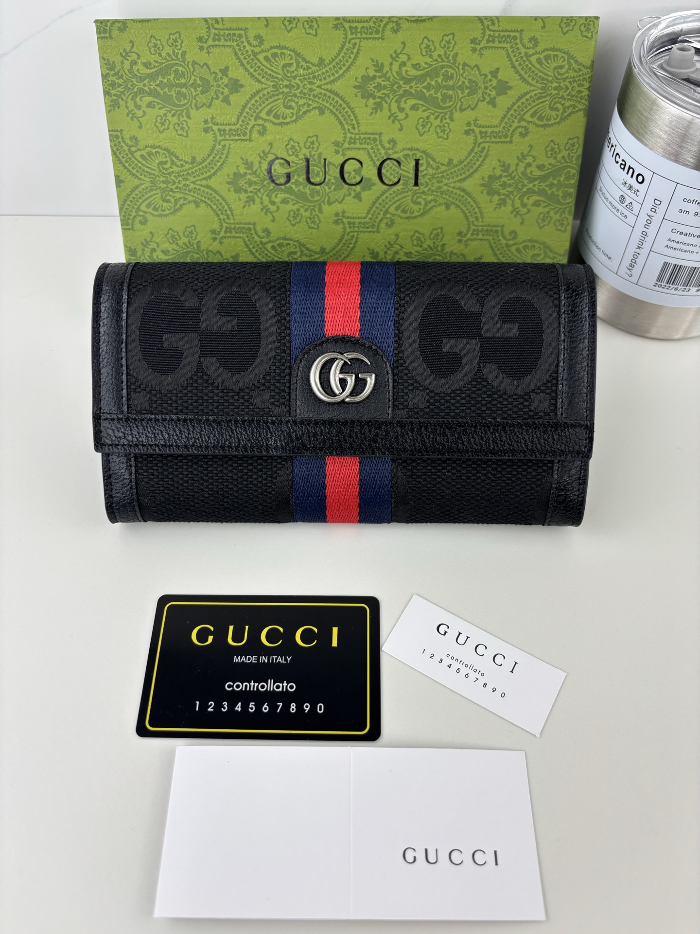 GUCCI Diana財布 - 洗練されたデザインと現代的な魅力