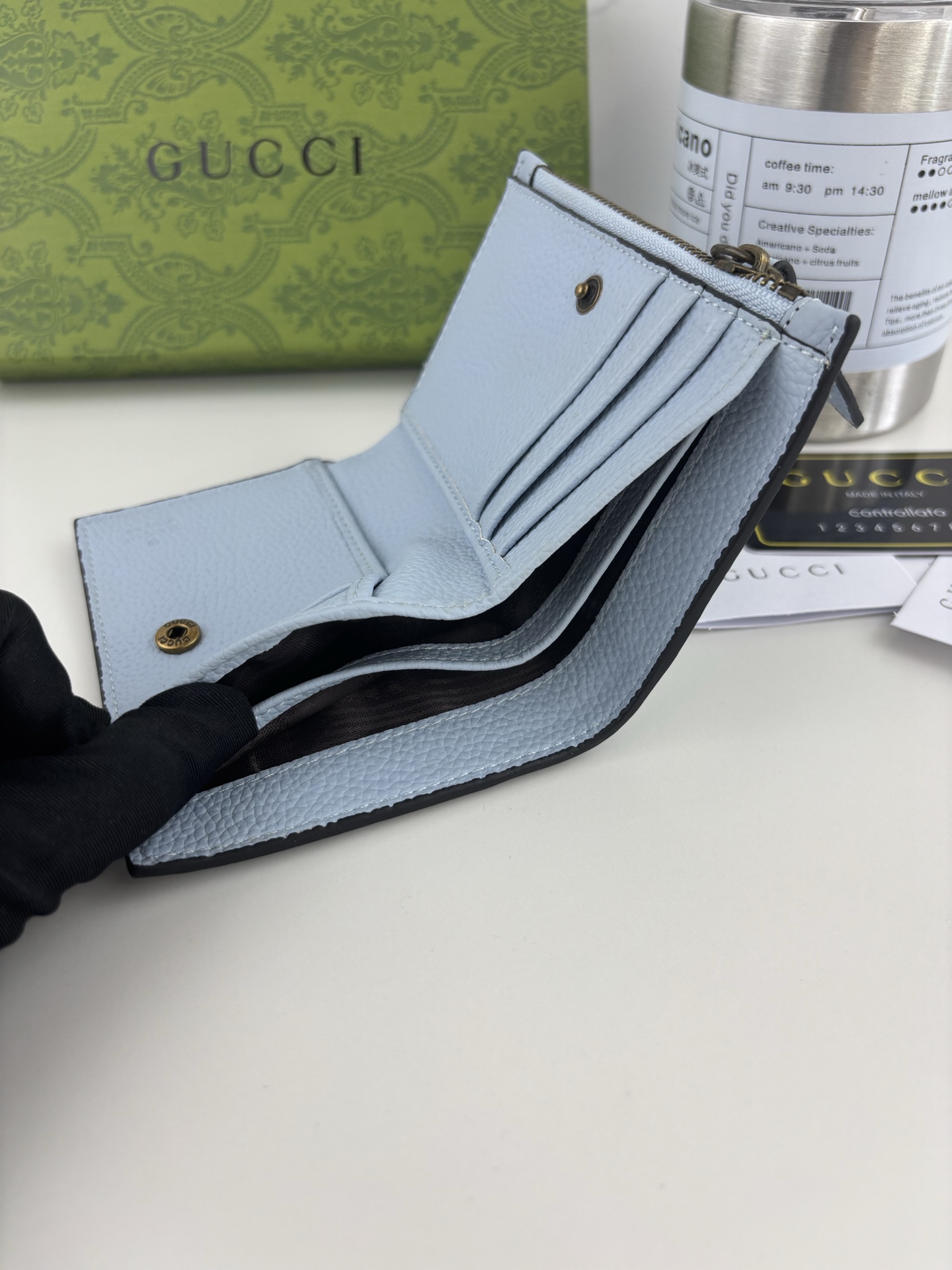 GUCCl 夏季シリーズ ブルーレザー財布 蝶結びデザイン