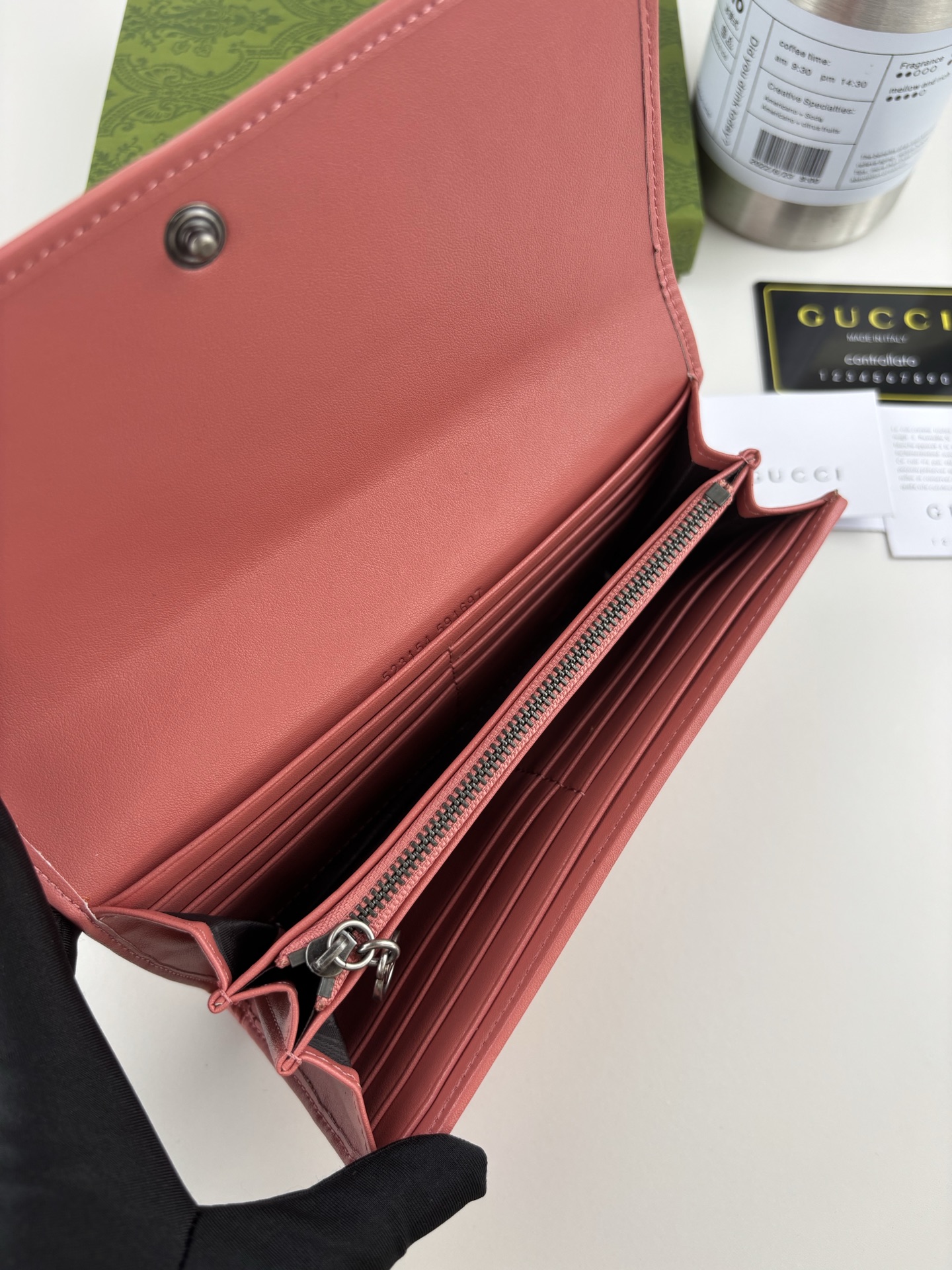 Gucci Blondieシリーズ ダブルGデザイン ピンクレザー