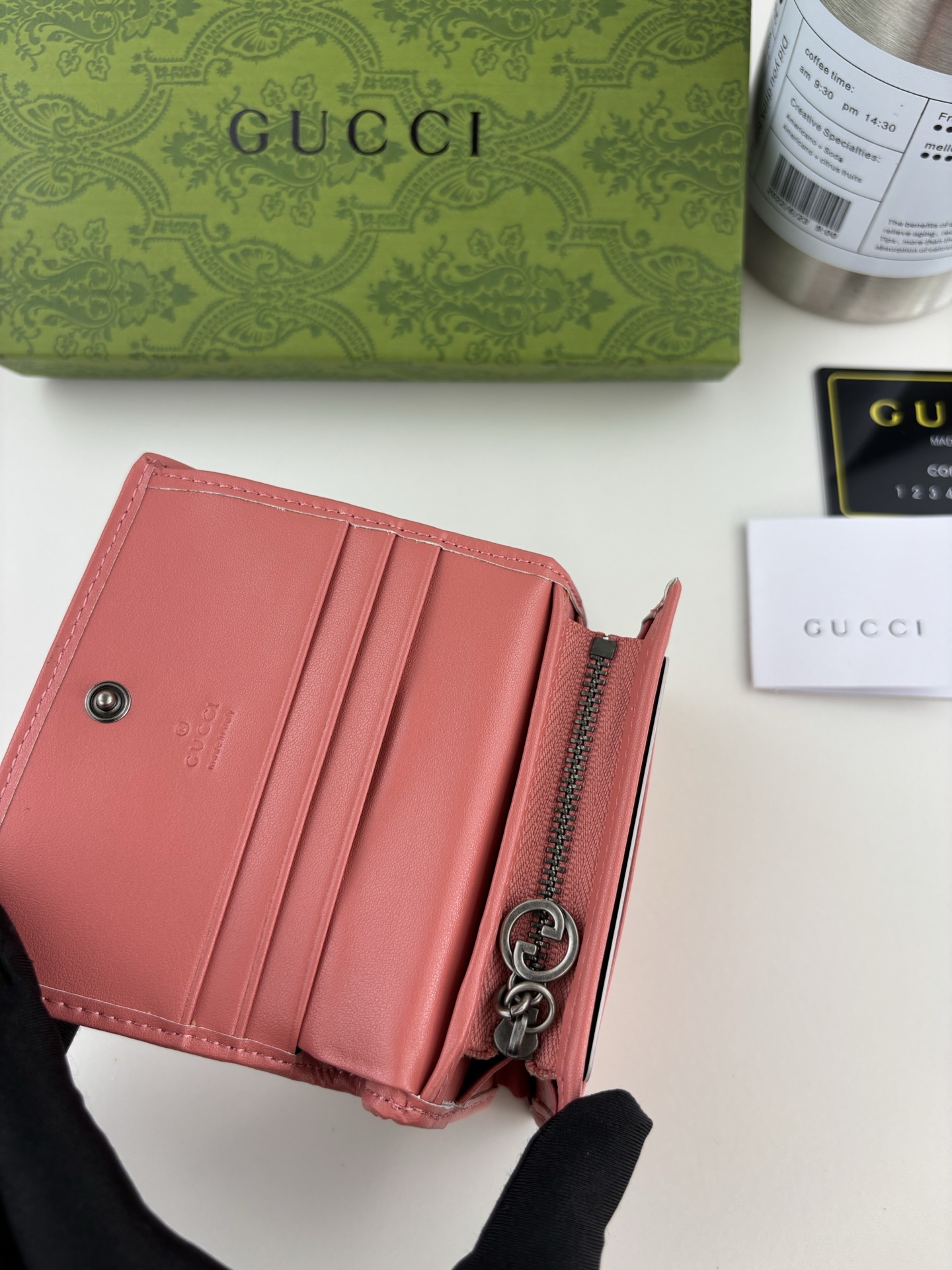 Gucci Blondieシリーズ カードケース - 洗練されたピンクデザイン