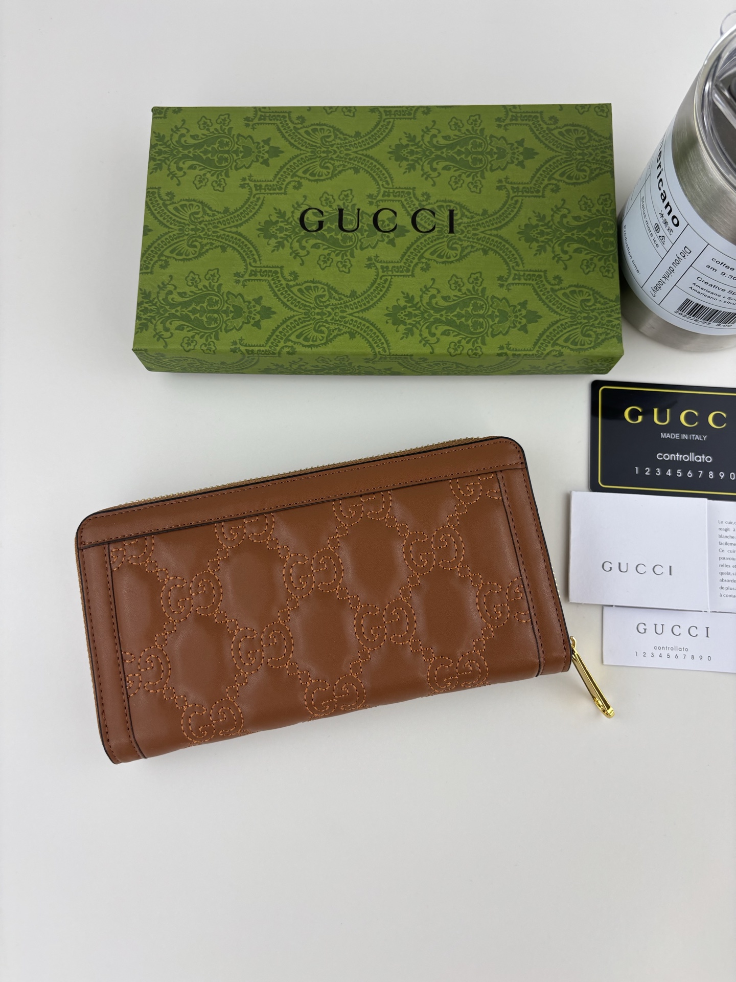 GUCCI GG Matelassé 財布 - 柔らかな質感とブランドアイコン