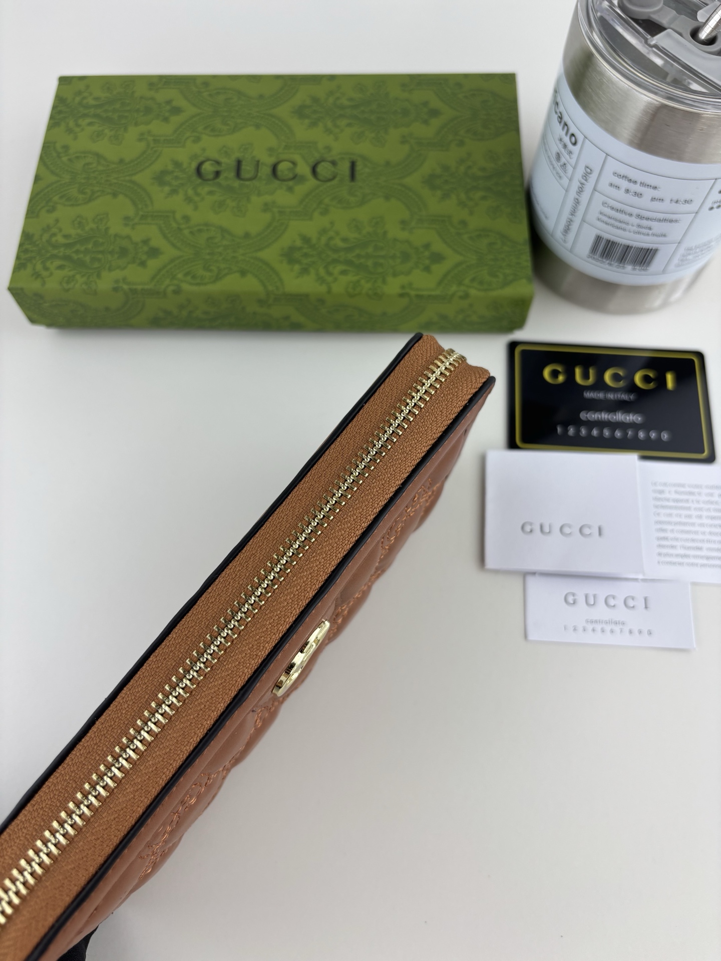 GUCCI GG Matelassé 財布 - 柔らかな質感とブランドアイコン