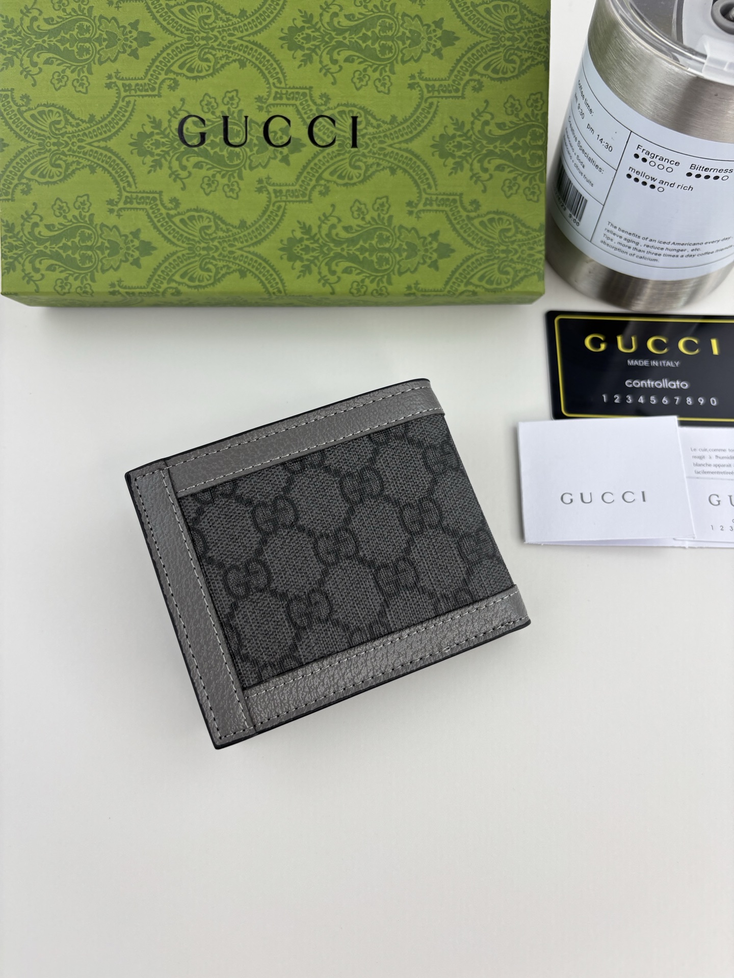 Gucci Ophidiaシリーズカードケース - グレーGGスプリームデザイン