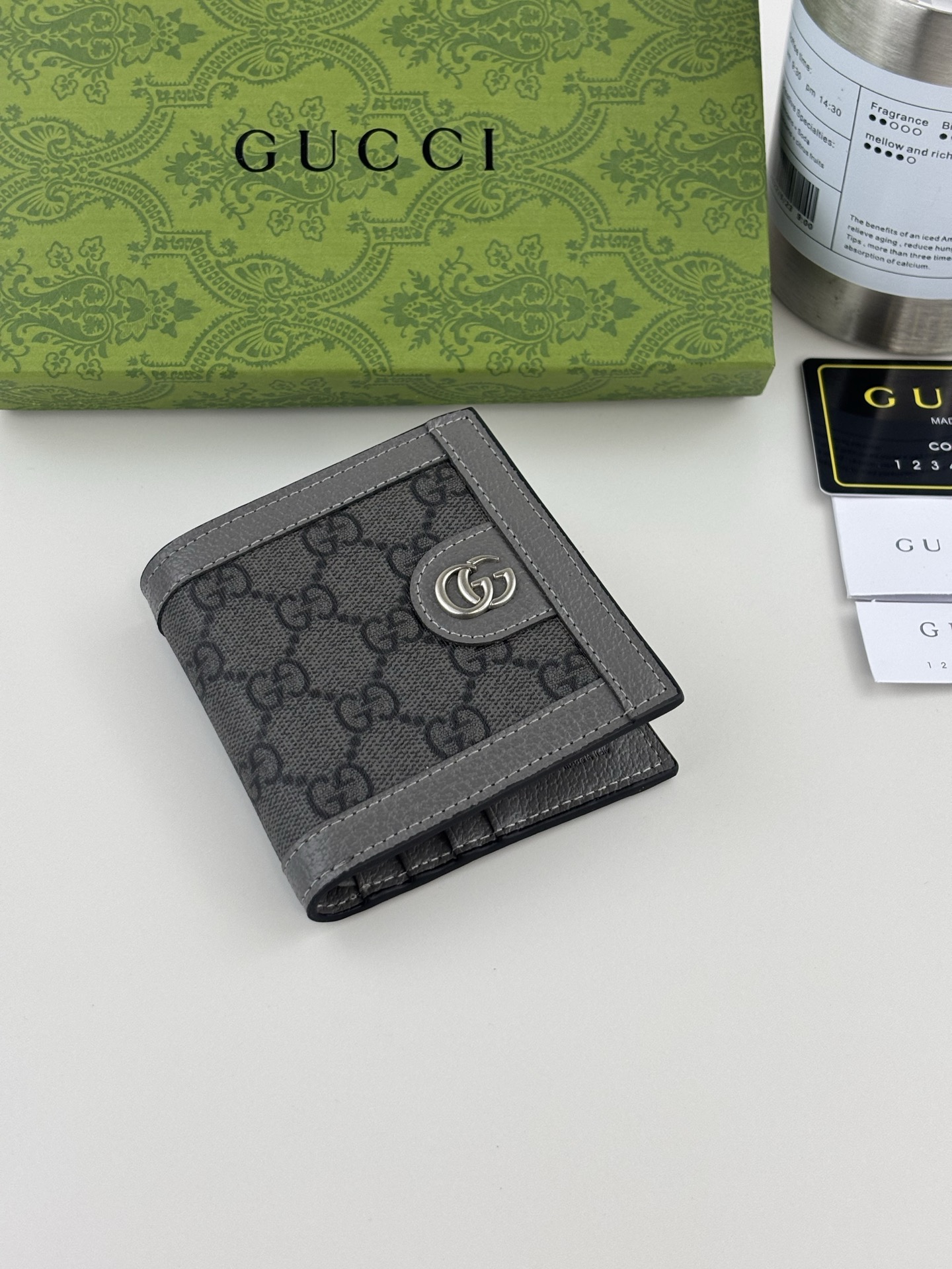 Gucci Ophidiaシリーズカードケース - 灰色GG Supremeデザイン