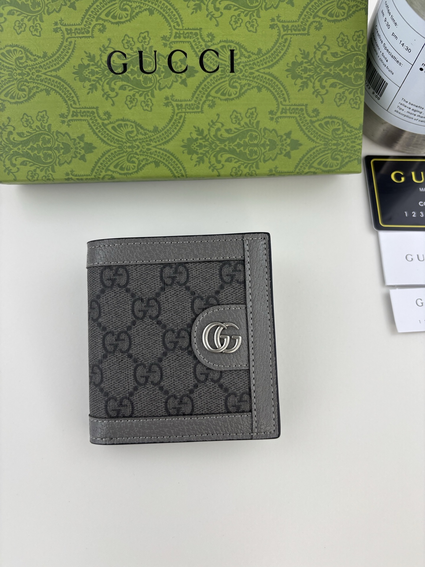 Gucci Ophidiaシリーズカードケース - 灰色GG Supremeデザイン