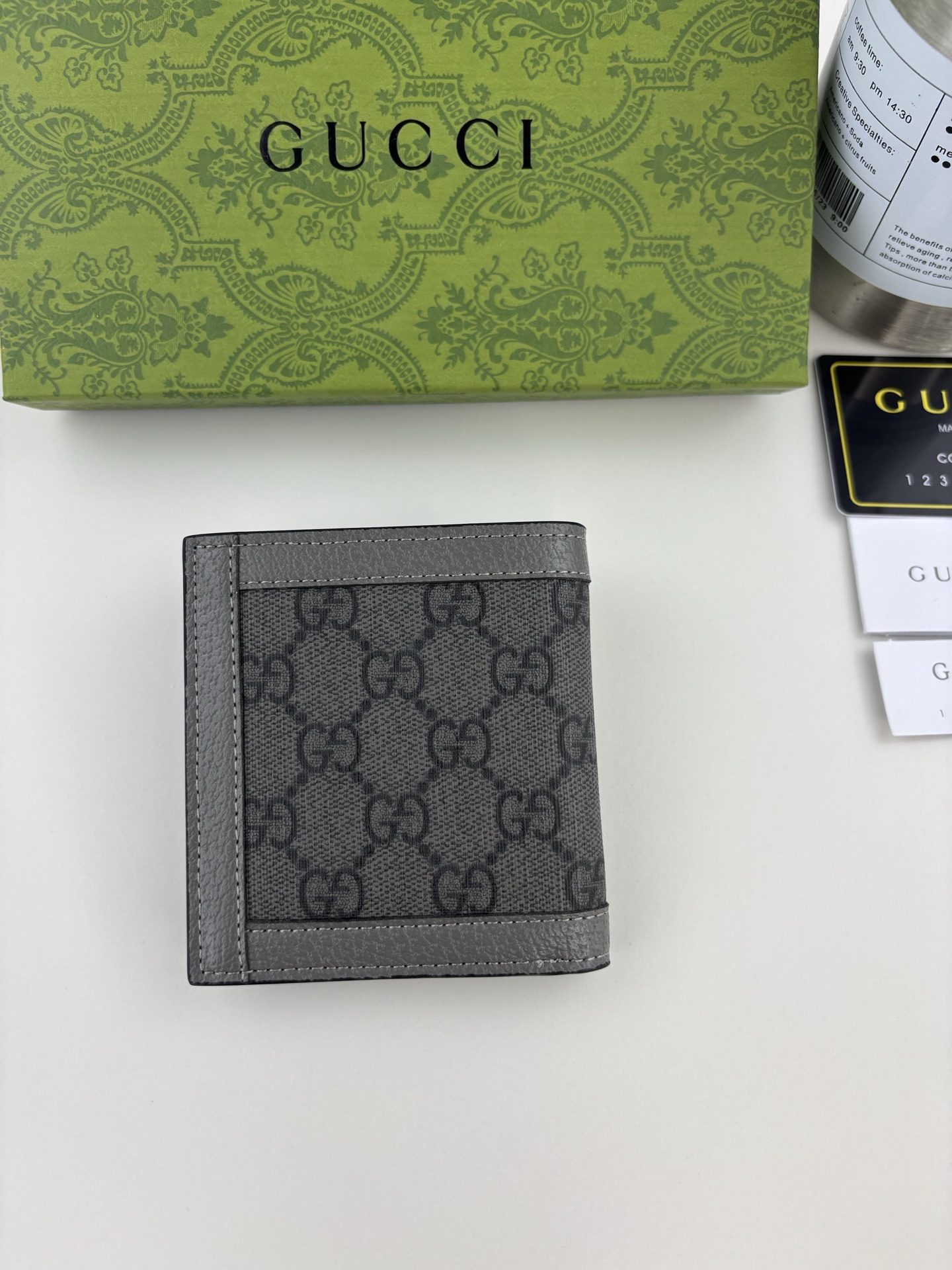 Gucci Ophidiaシリーズカードケース - 灰色GG Supremeデザイン