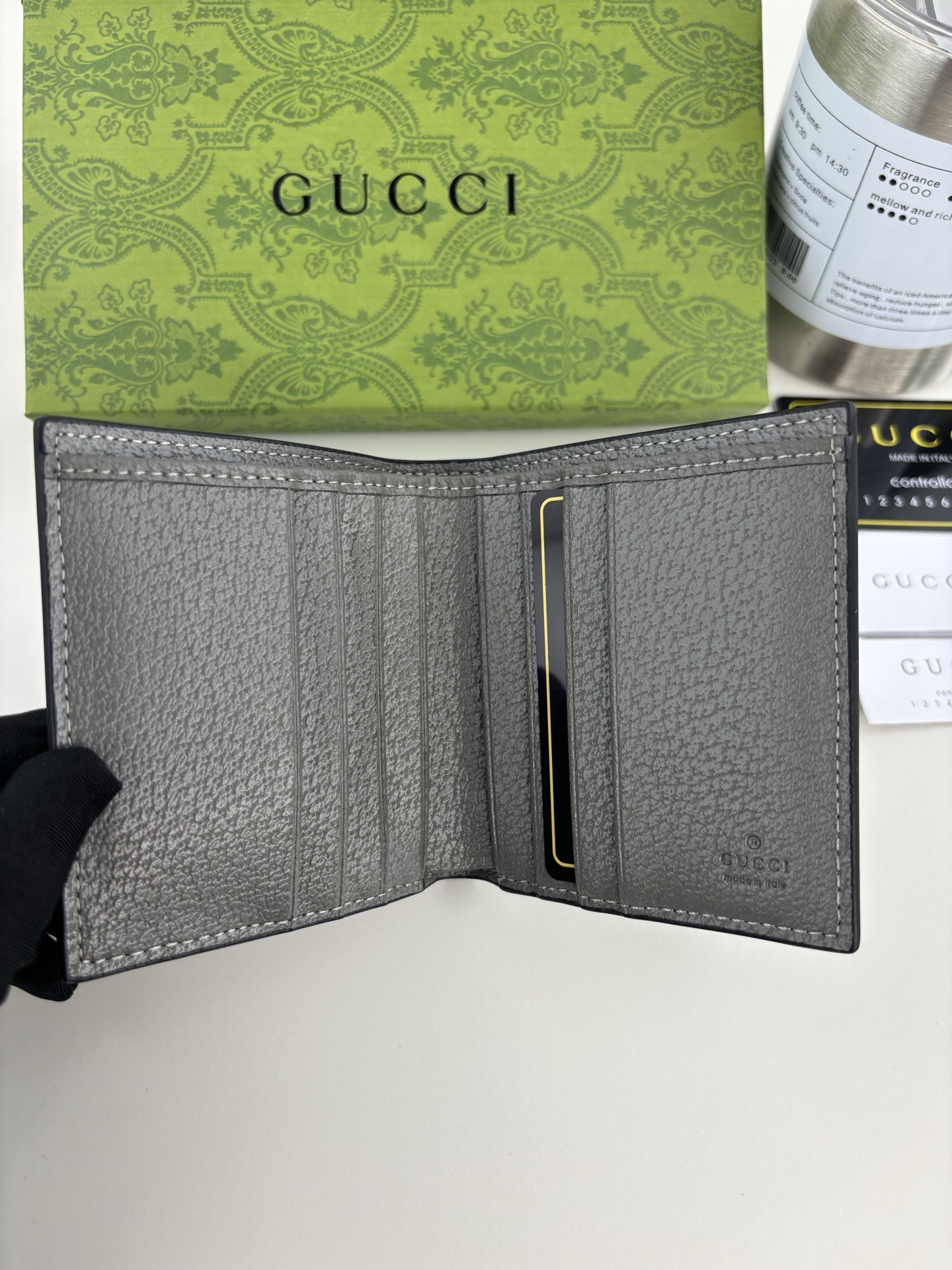 Gucci Ophidiaシリーズカードケース - 灰色GG Supremeデザイン