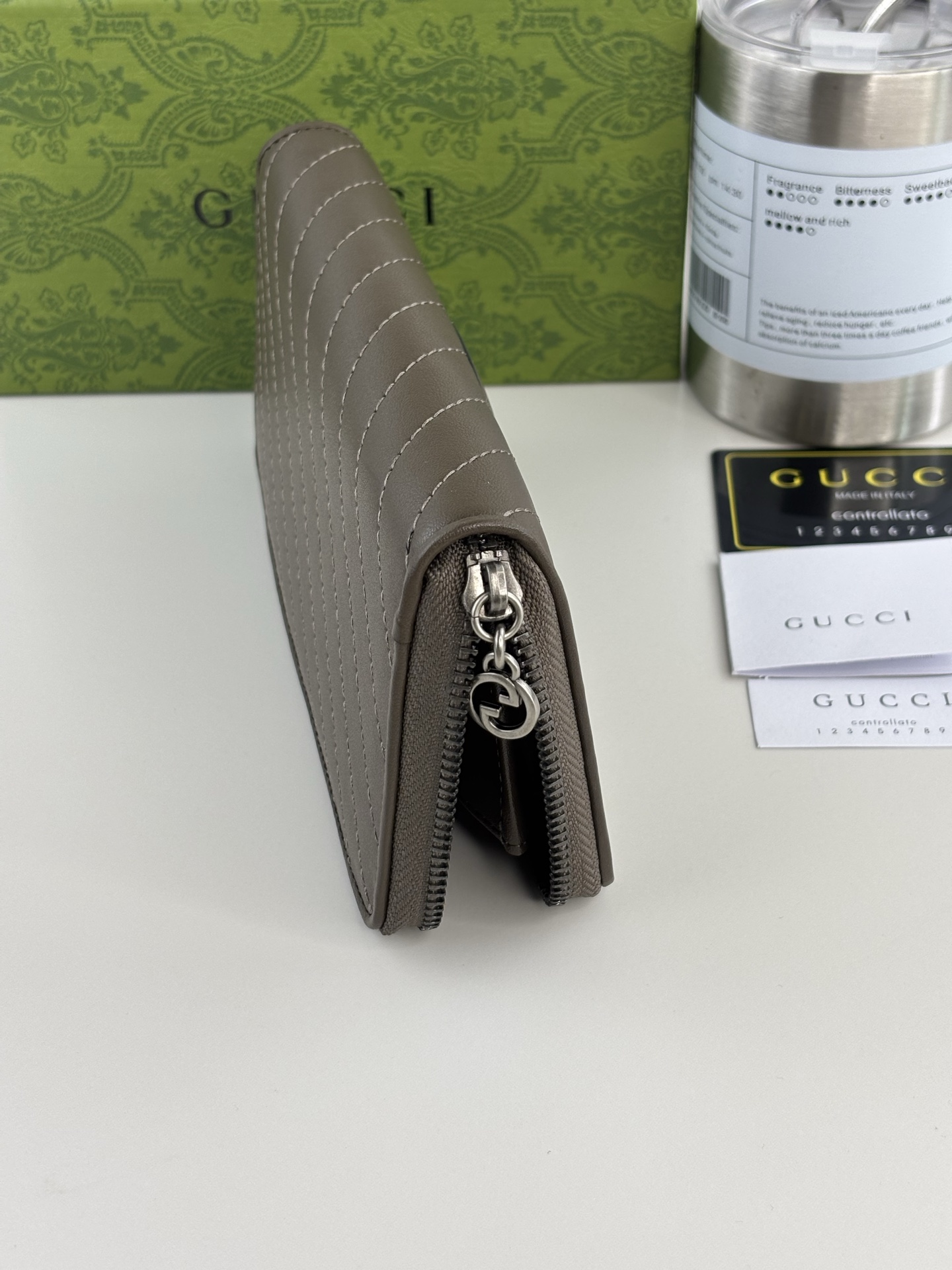 Gucci Blondie全拉链財布 - 洗練されたデザインと高級感