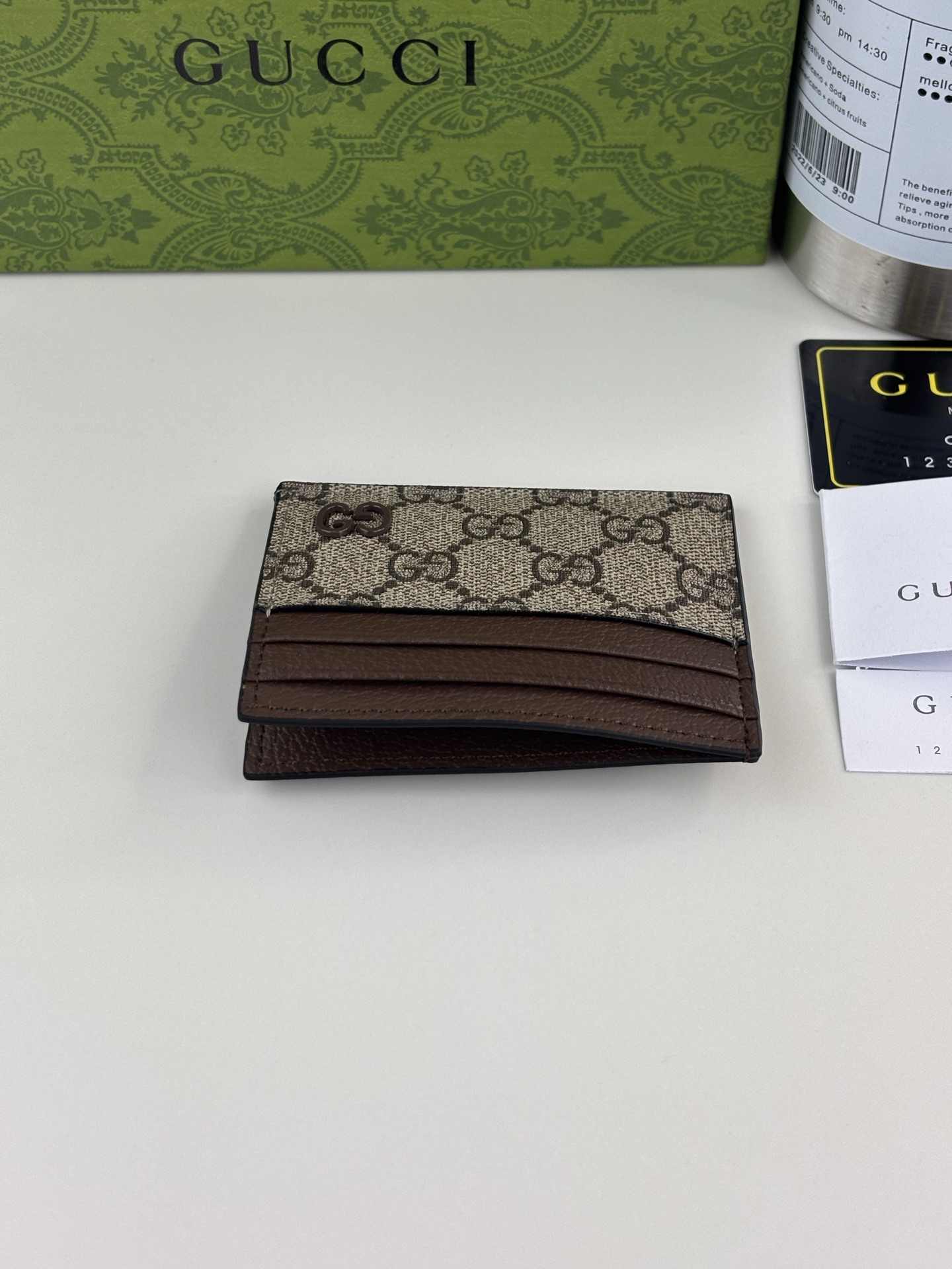 GUCCI カードケース デュアルトーンデザイン GGマーク