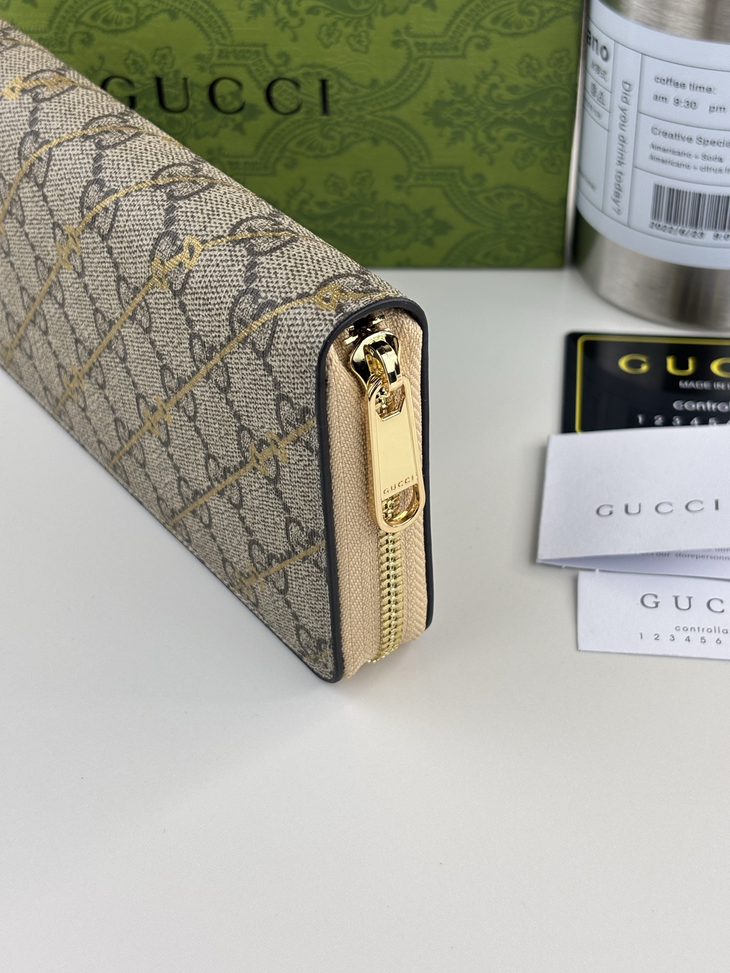 GUCCI 長財布 馬衔扣プリントデザイン GG Supreme帆布