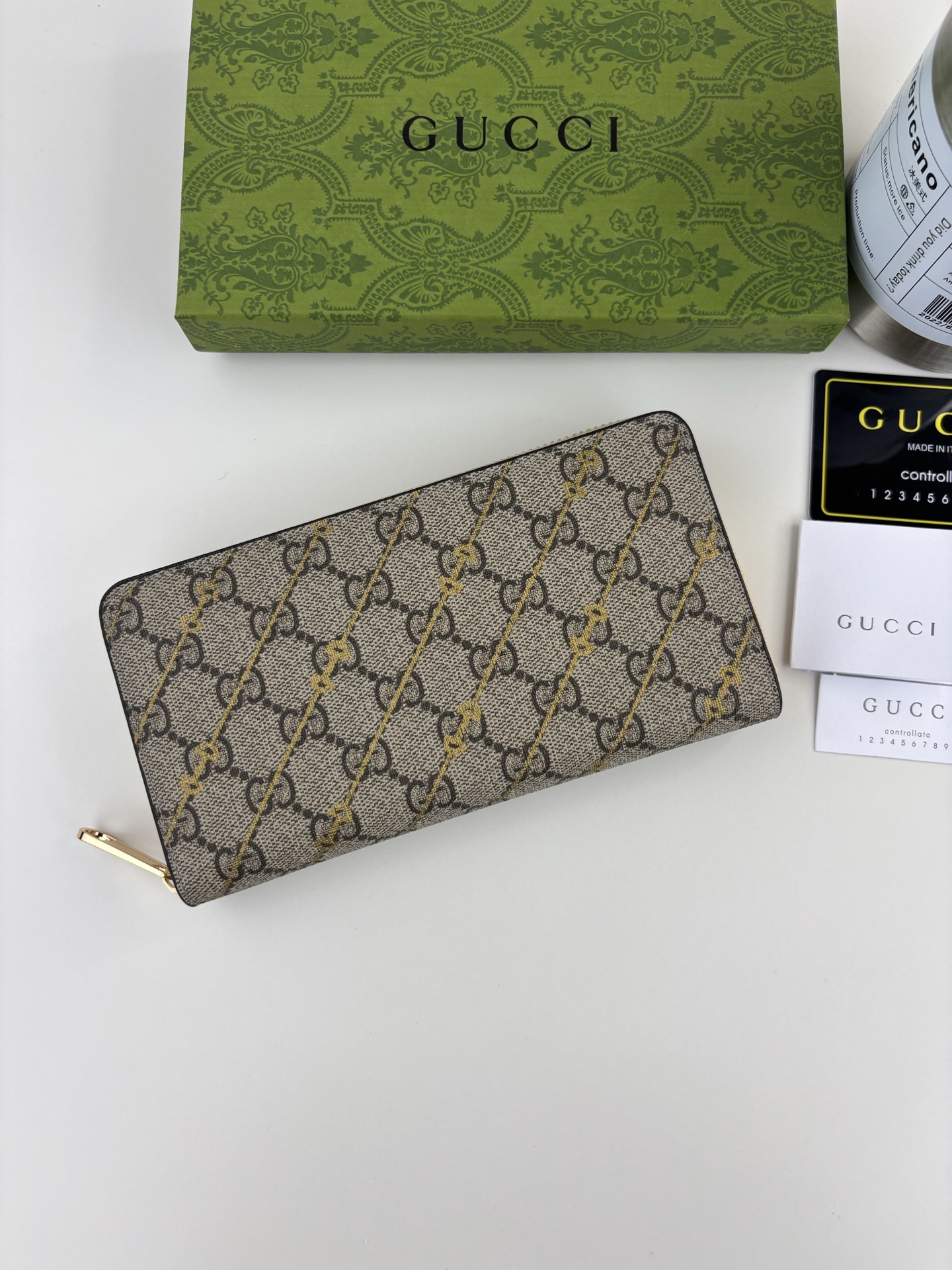 GUCCI 長財布 馬衔扣プリントデザイン GG Supreme帆布