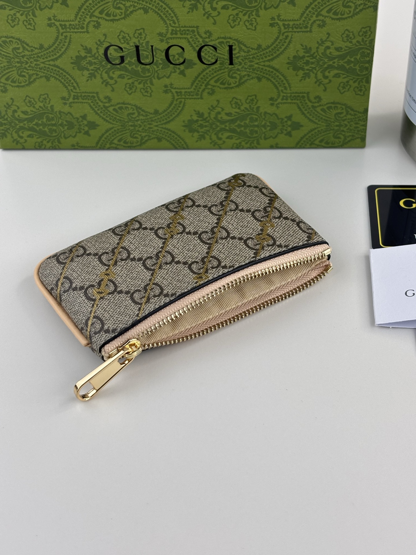 GUCCI 馬衝扣印花長夹財布 GG Supreme 帆布製