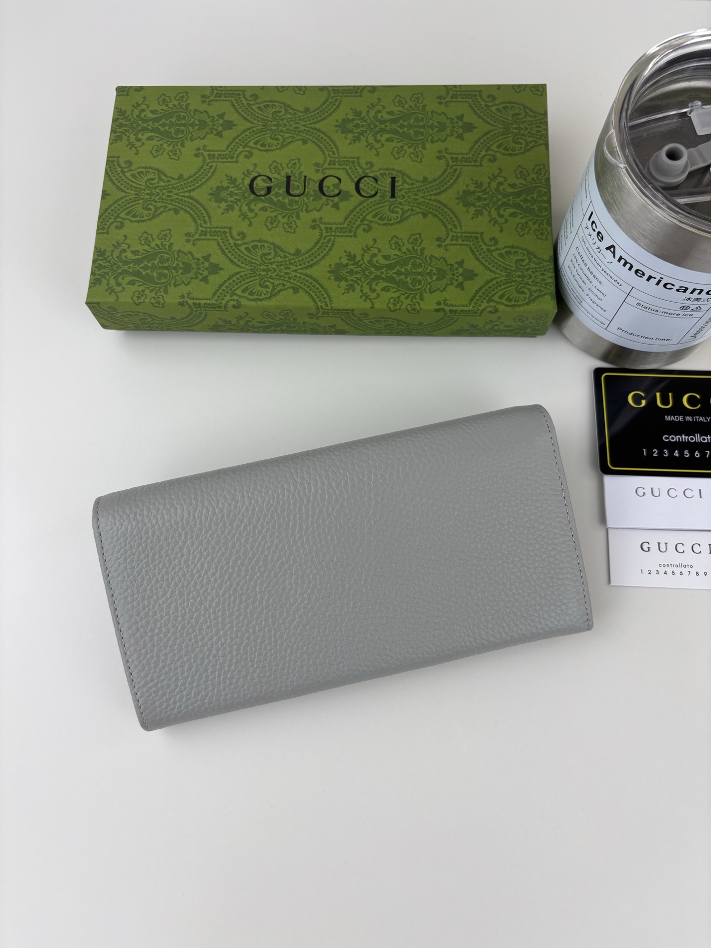 GUCCl 夏季新作 小型双G金属装飾グレー＆ピンクレザー バッグ