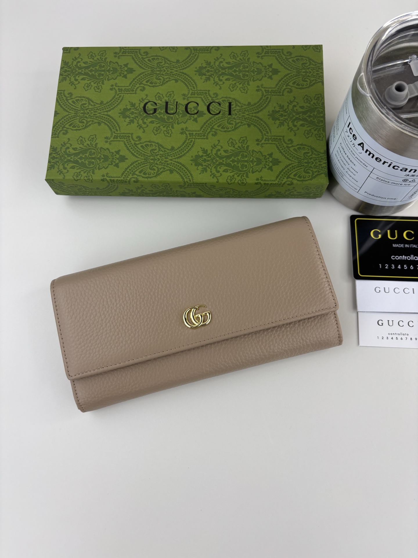 GUCCI 小型ダブルG金属装飾の夏季新作バッグ