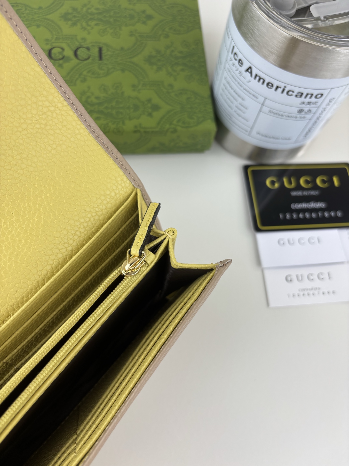 GUCCI 小型ダブルG金属装飾の夏季新作バッグ