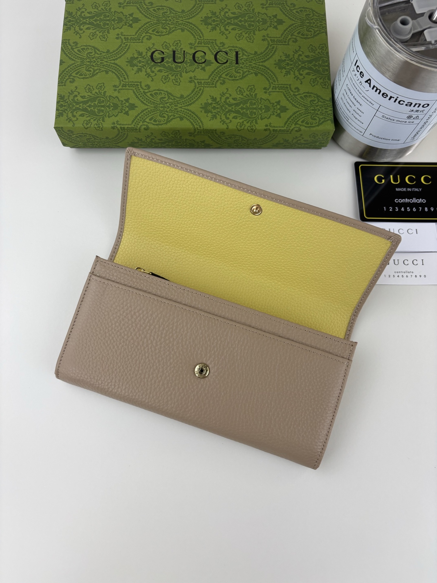 GUCCI 小型ダブルG金属装飾の夏季新作バッグ