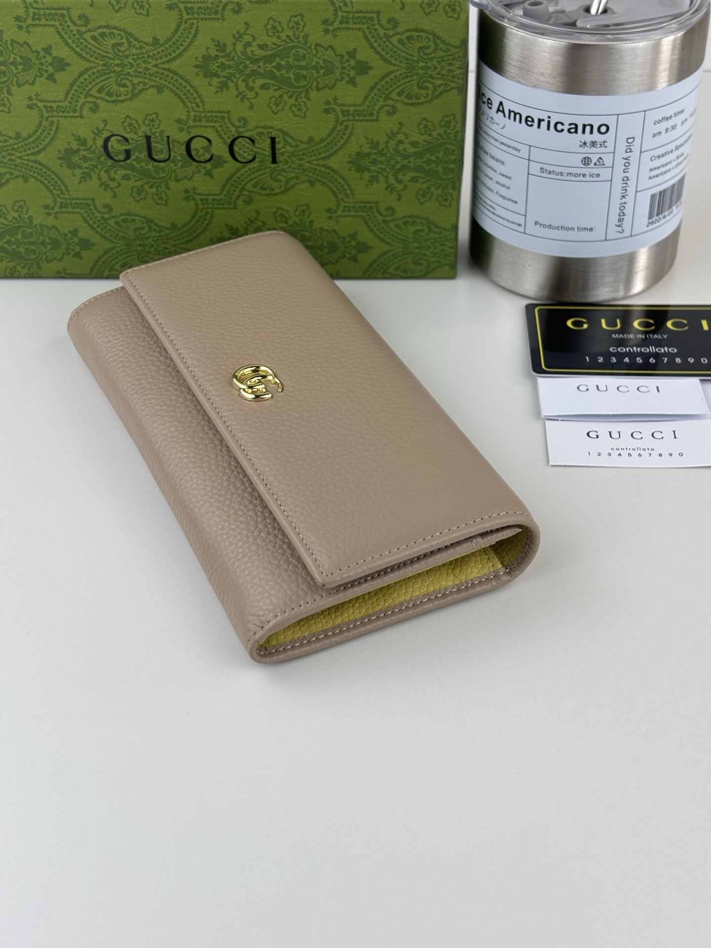 GUCCI 小型ダブルG金属装飾の夏季新作バッグ