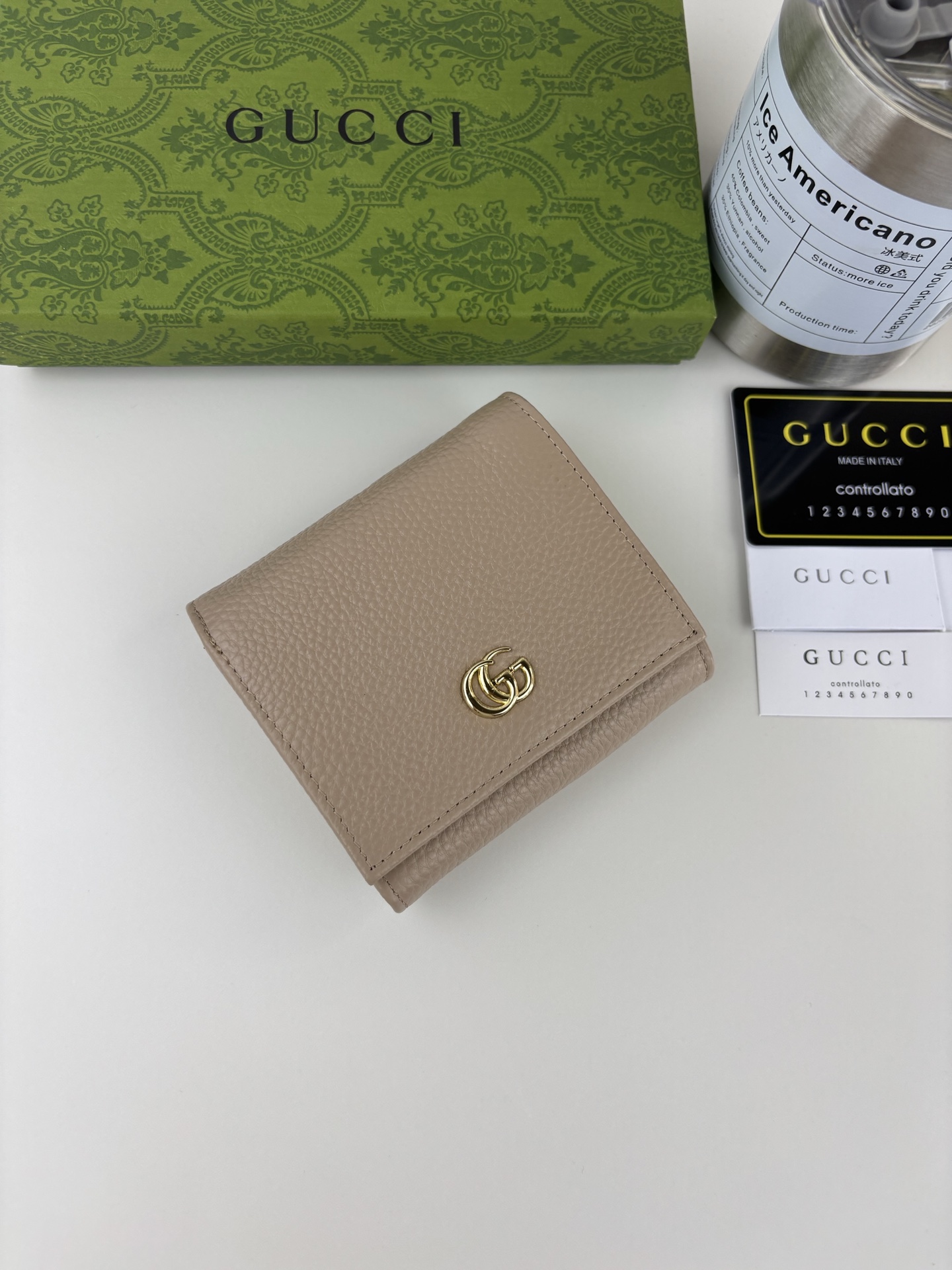 GUCCl 夏季新作 小型ダブルG金属装飾のトレンドバッグ