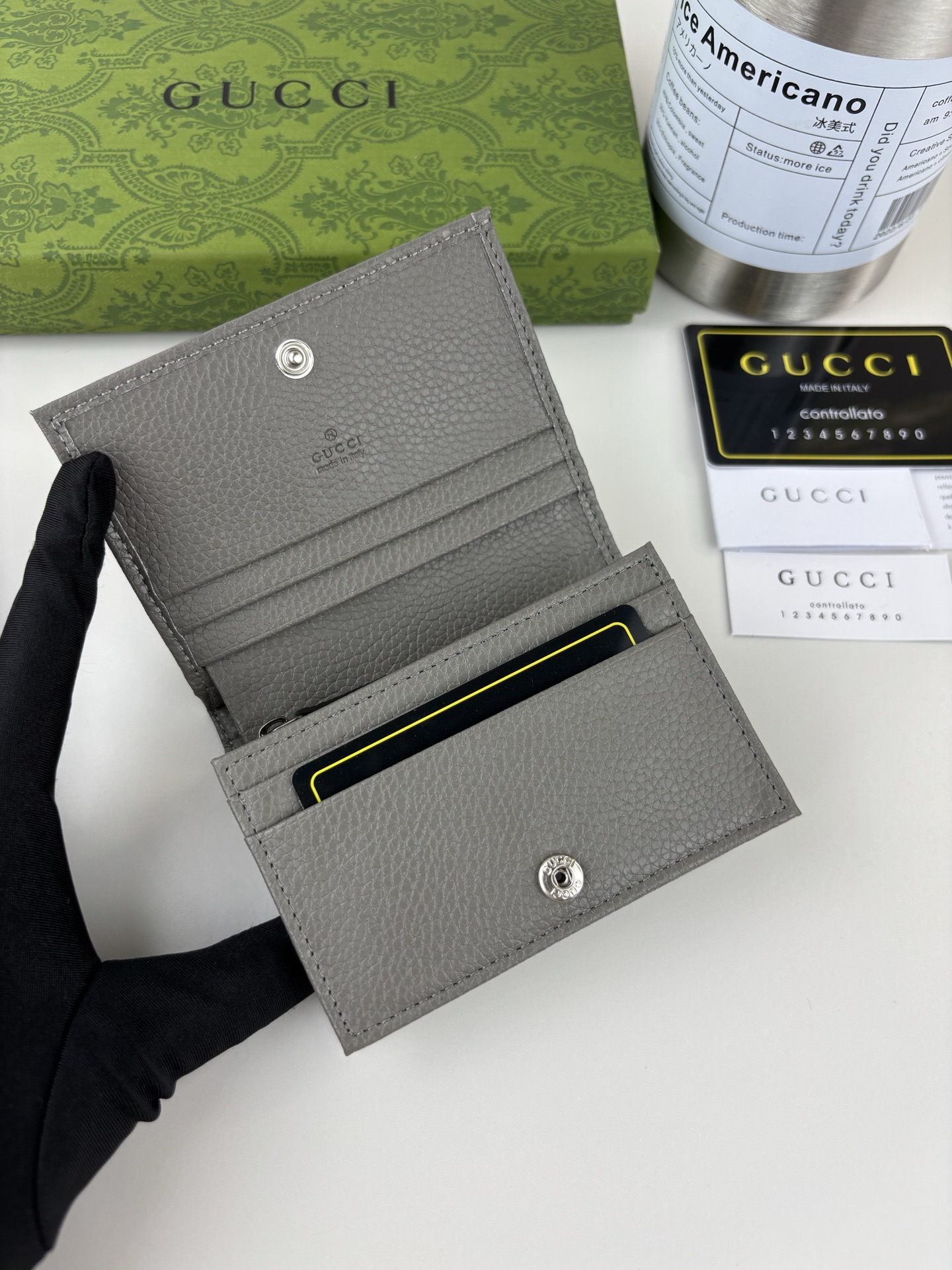 GUCCI 夏季新作 小型ダブルG金属装飾のグレー皮革バッグ