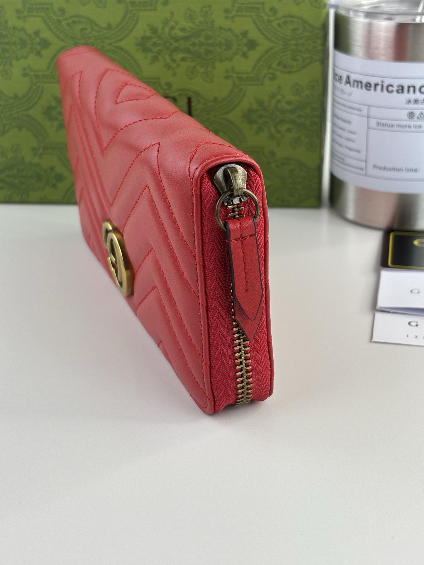 GUCCI GG Marmont 長款ラウンドファスナー財布 - スタイリッシュなデザインと機能性