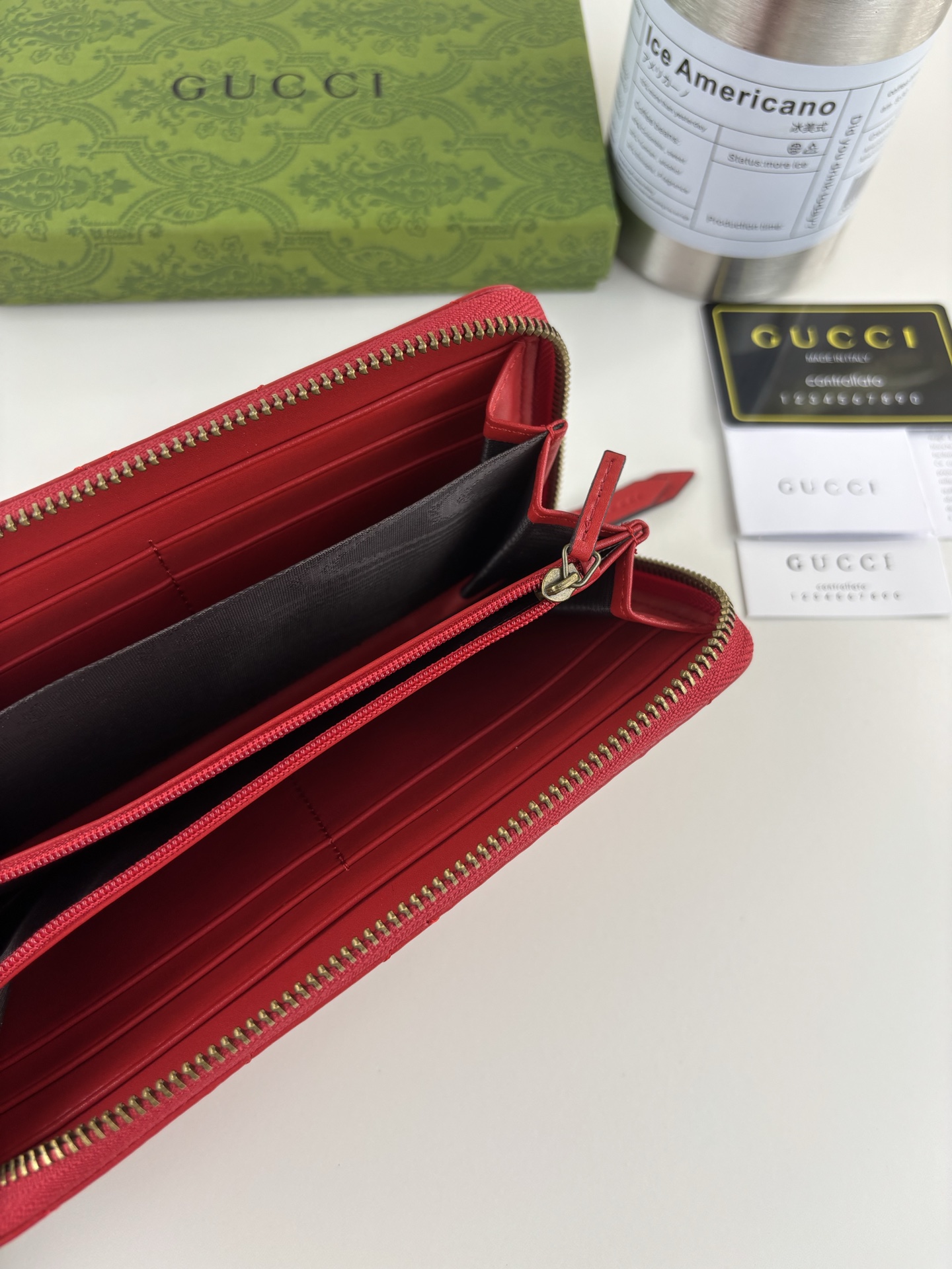 GUCCI GG Marmont 長款ラウンドファスナー財布 - スタイリッシュなデザインと機能性