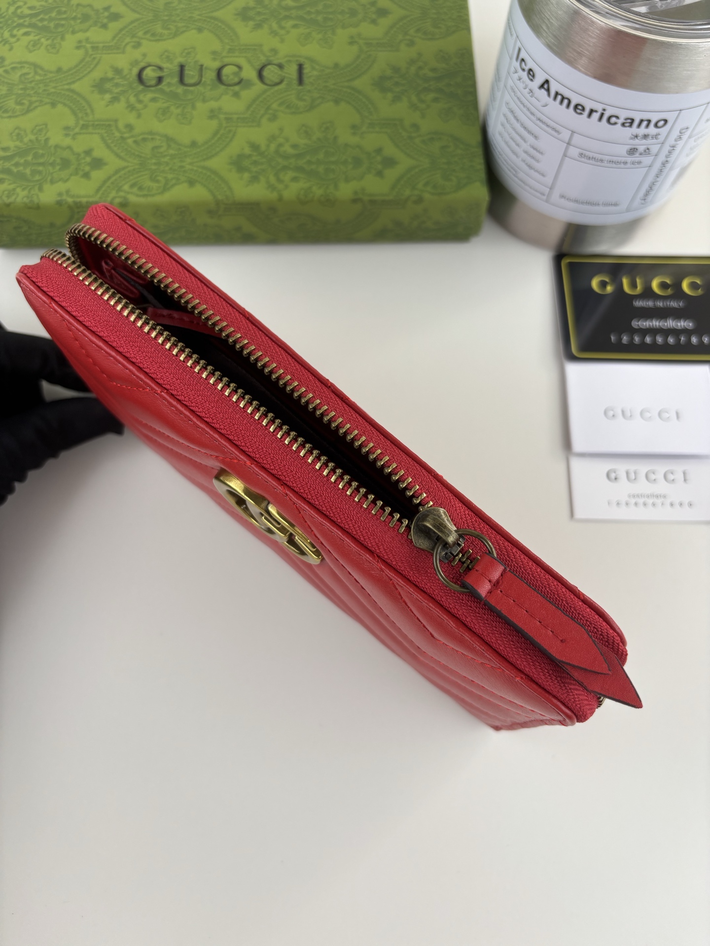 GUCCI GG Marmont 長款ラウンドファスナー財布 - スタイリッシュなデザインと機能性