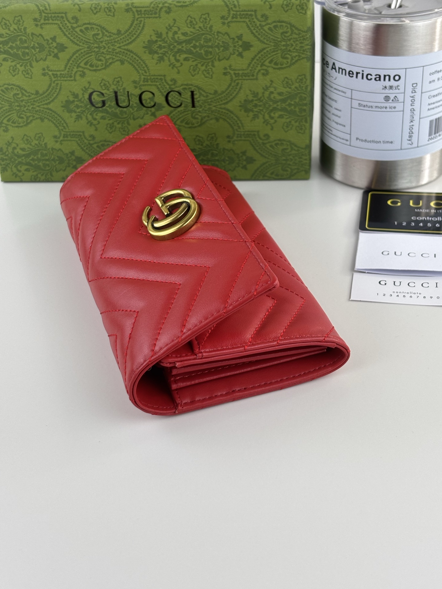 GUCCI GG Marmont 長款皮夹 - ショッピングに最適なスタイリッシュなデザイン