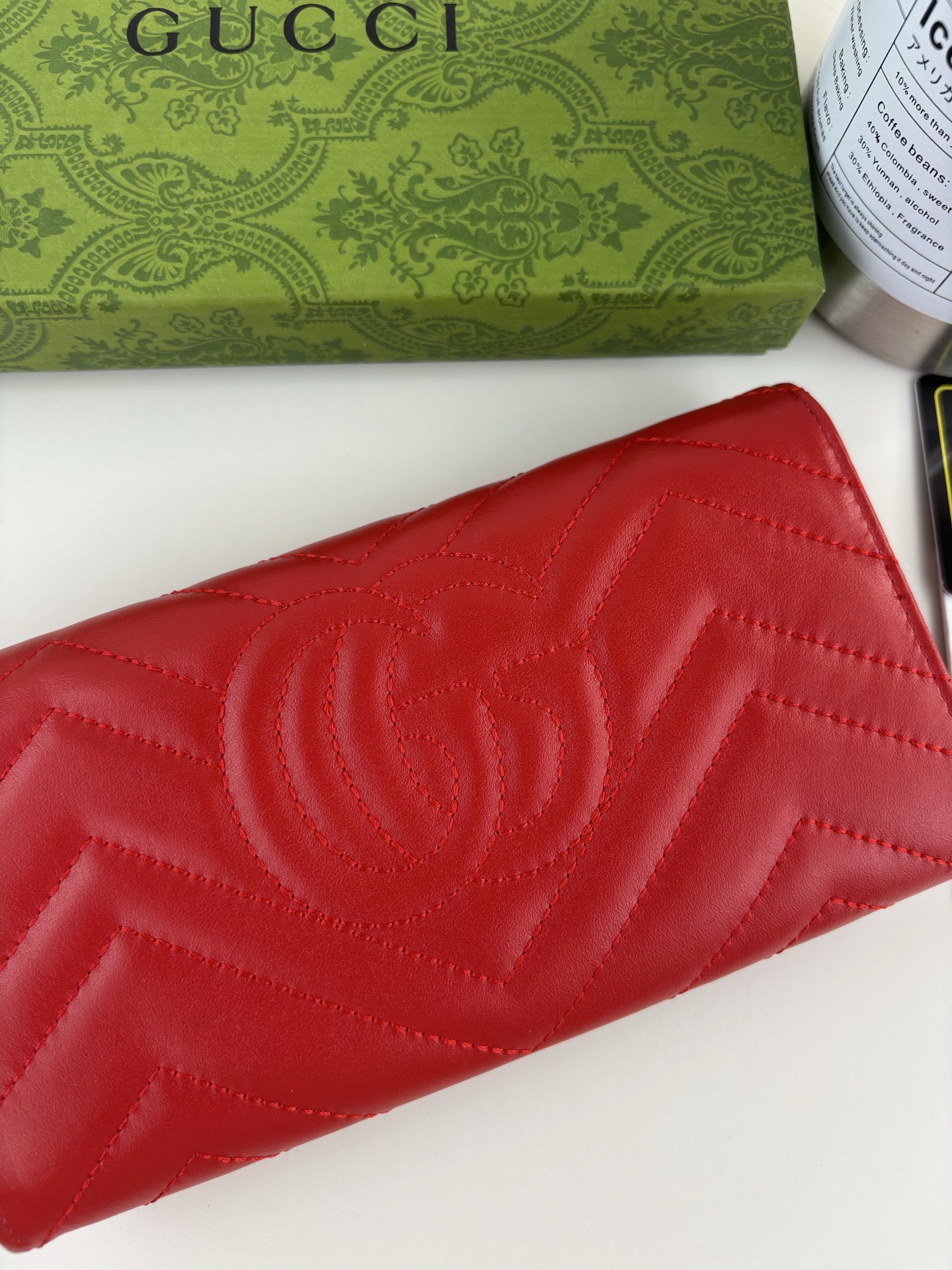 GUCCI GG Marmont 長款皮夹 - ショッピングに最適なスタイリッシュなデザイン