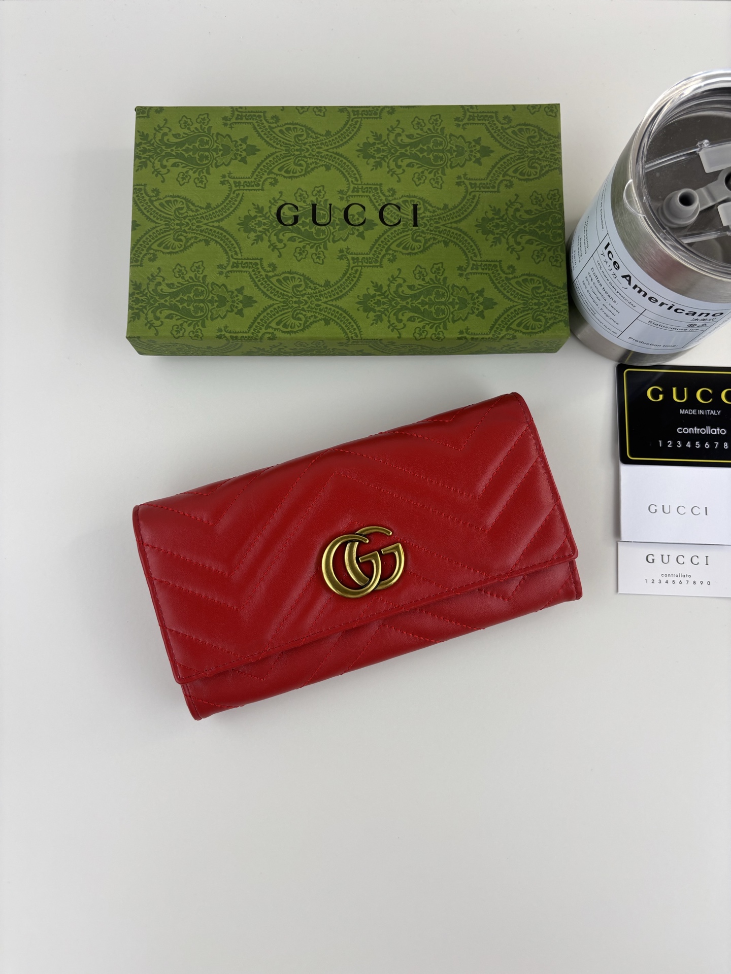 GUCCI GG Marmont 長款皮夹 - ショッピングに最適なスタイリッシュなデザイン