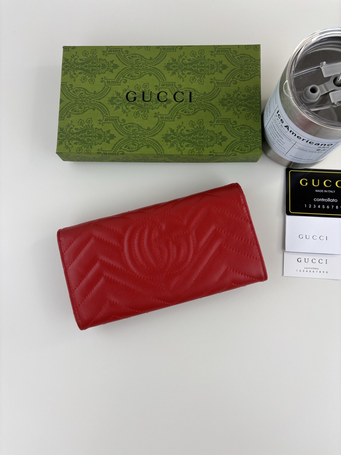 GUCCI GG Marmont 長款皮夹 - ショッピングに最適なスタイリッシュなデザイン
