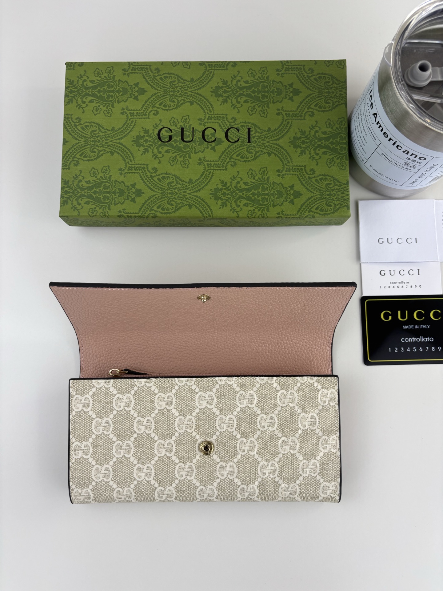 GUCCl Ophidiaシリーズ 小牛皮製クラッチバッグ - クラシックな双G金具付き