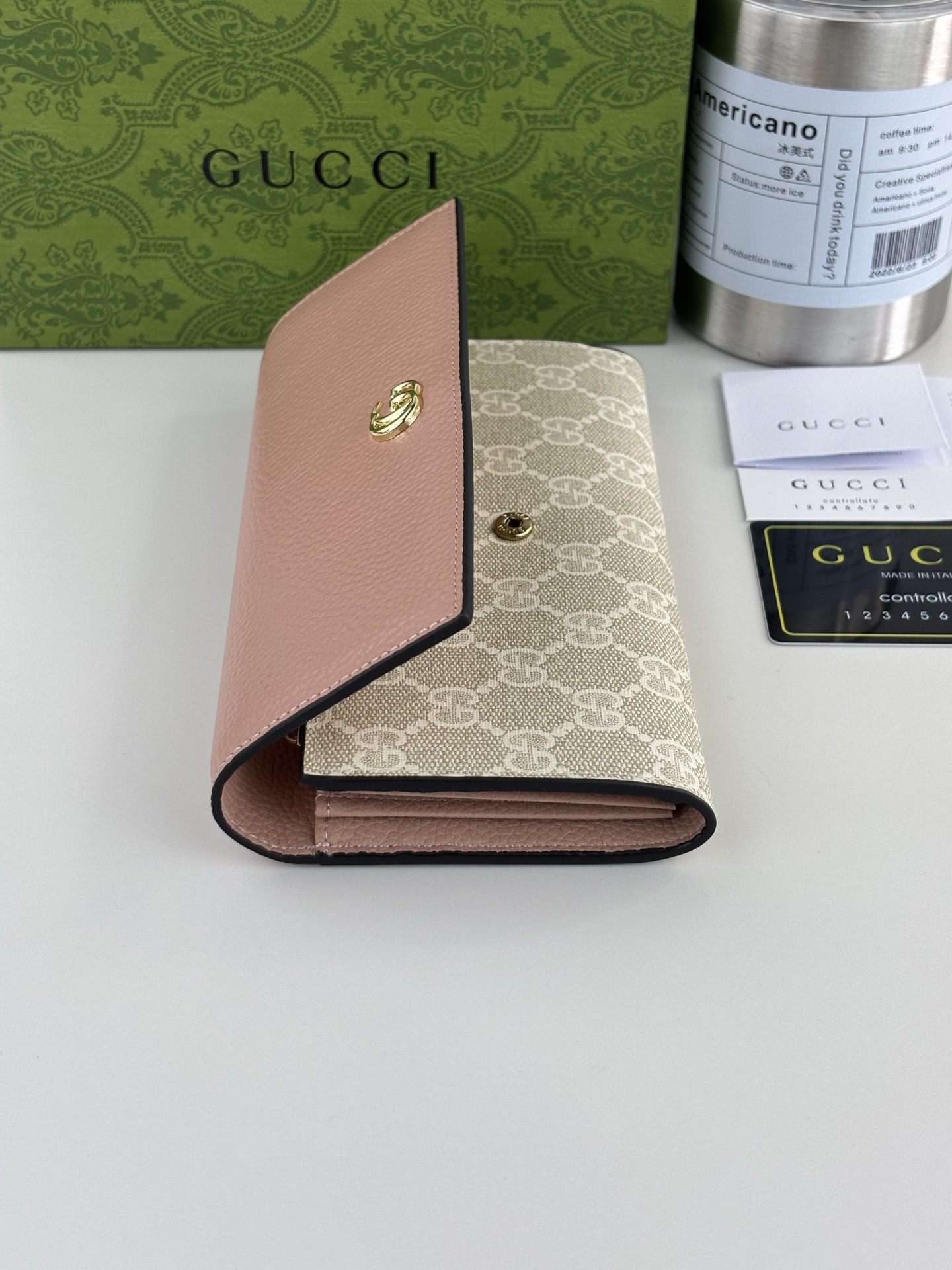 GUCCl Ophidiaシリーズ 小牛皮製クラッチバッグ - クラシックな双G金具付き