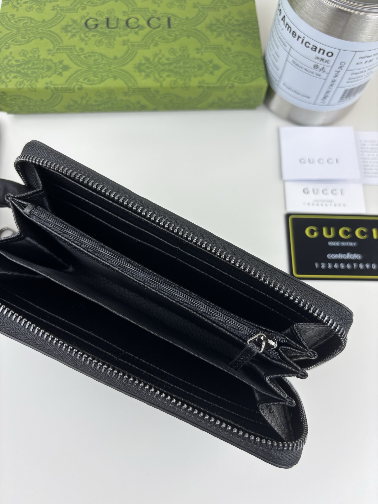 Gucci スーパー双G全ラチェン式財布 ブラック