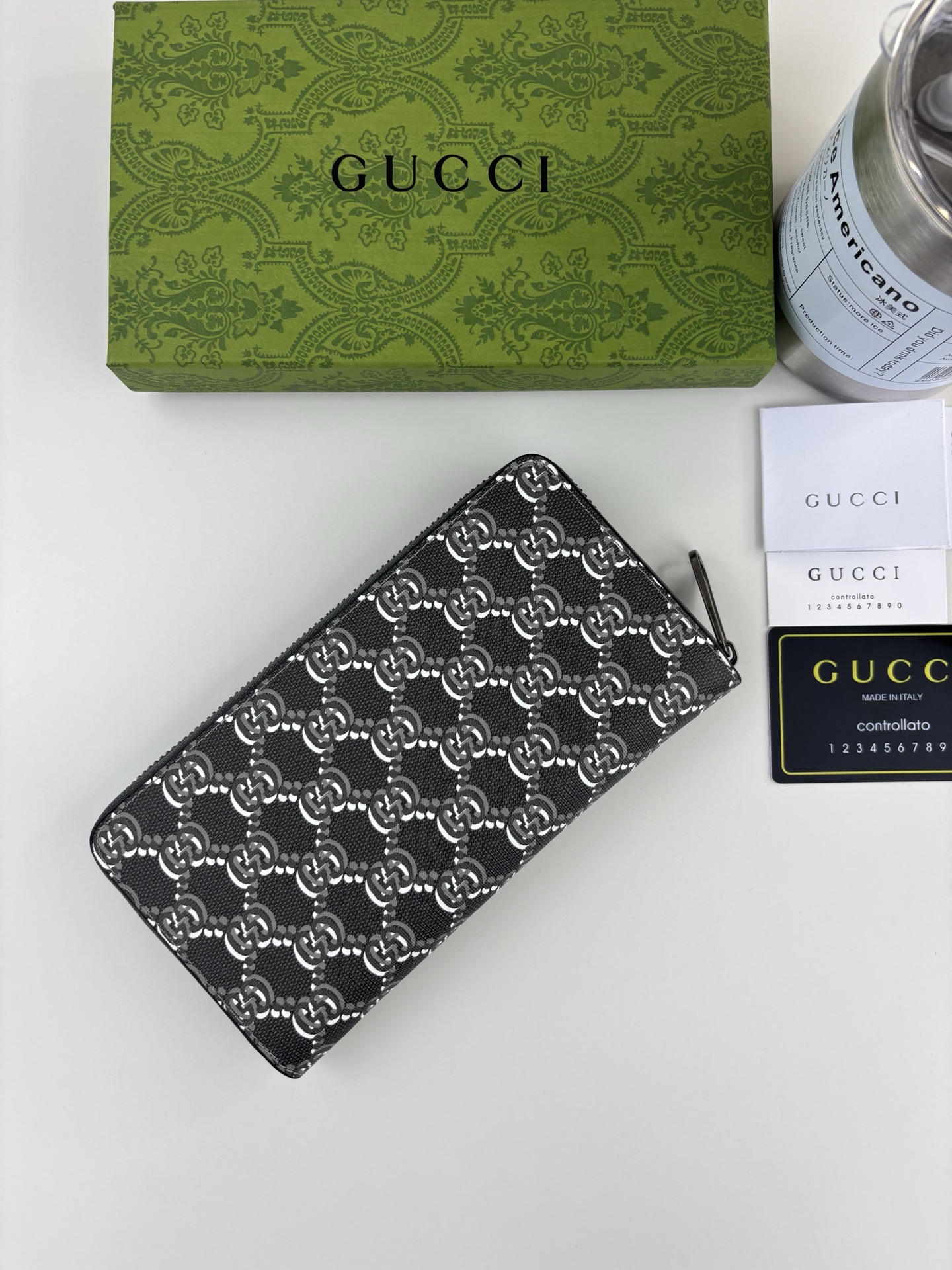 GUCCI Shadow全拉链財布 - 深灰色・12カードスロット・スタイリッシュデザイン