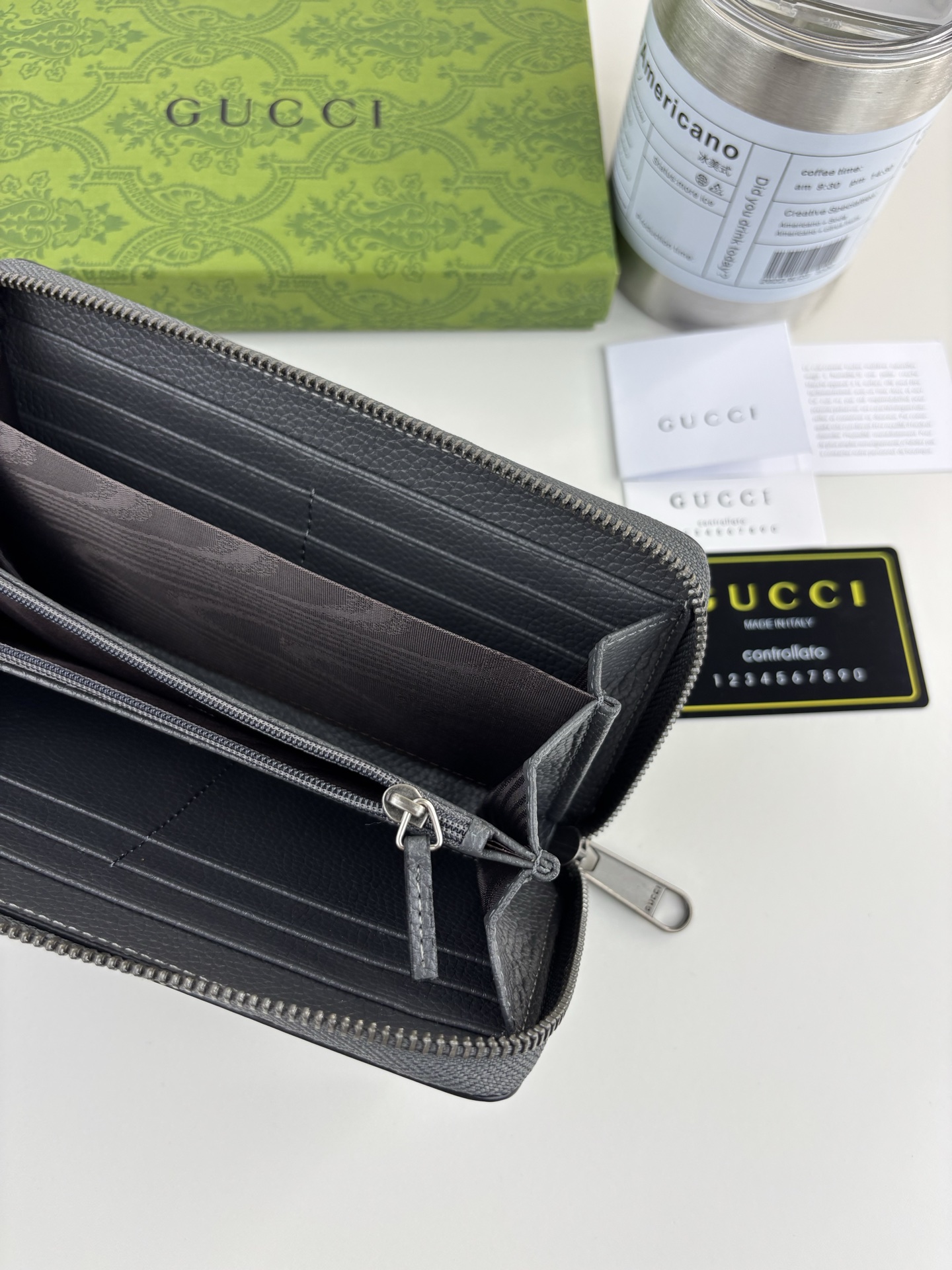 GUCCI Shadow全拉链財布 - 深灰色・12カードスロット・スタイリッシュデザイン