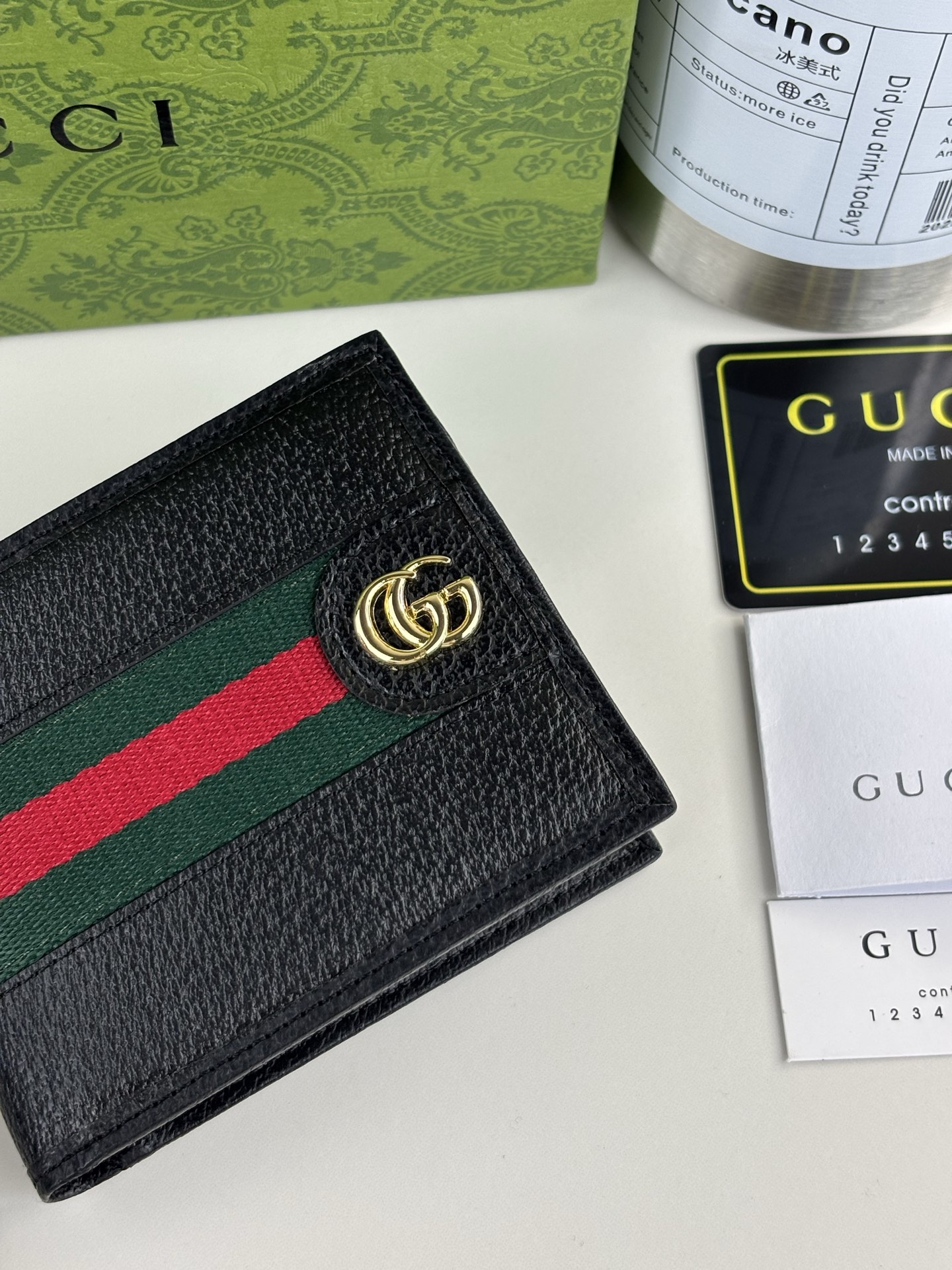 GUCCI Ophidiaシリーズ 短式財布 GG Supreme猪纹皮製