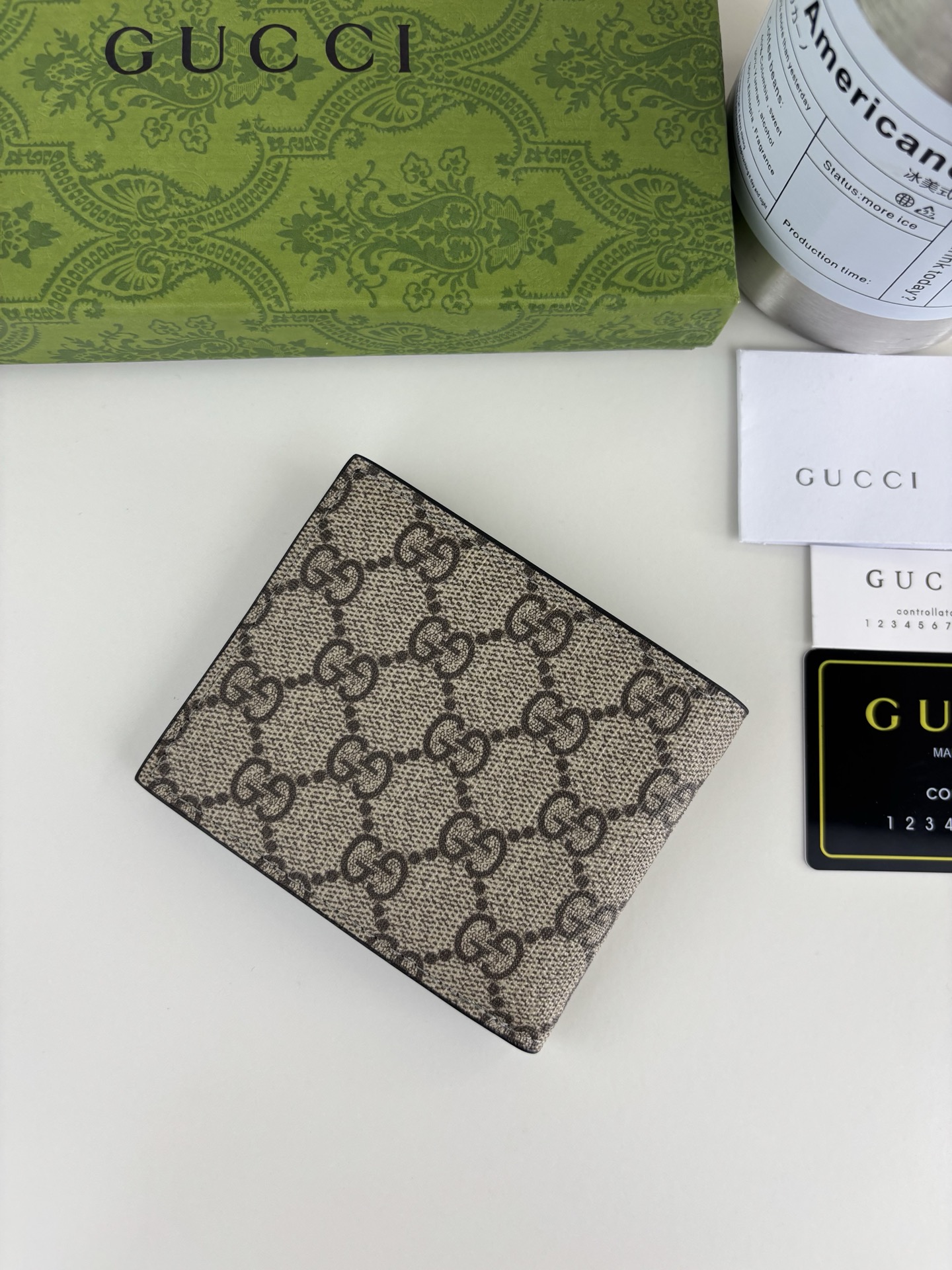 Gucci メンズ財布 GG Supremeデザイン ブラウン×ブルー