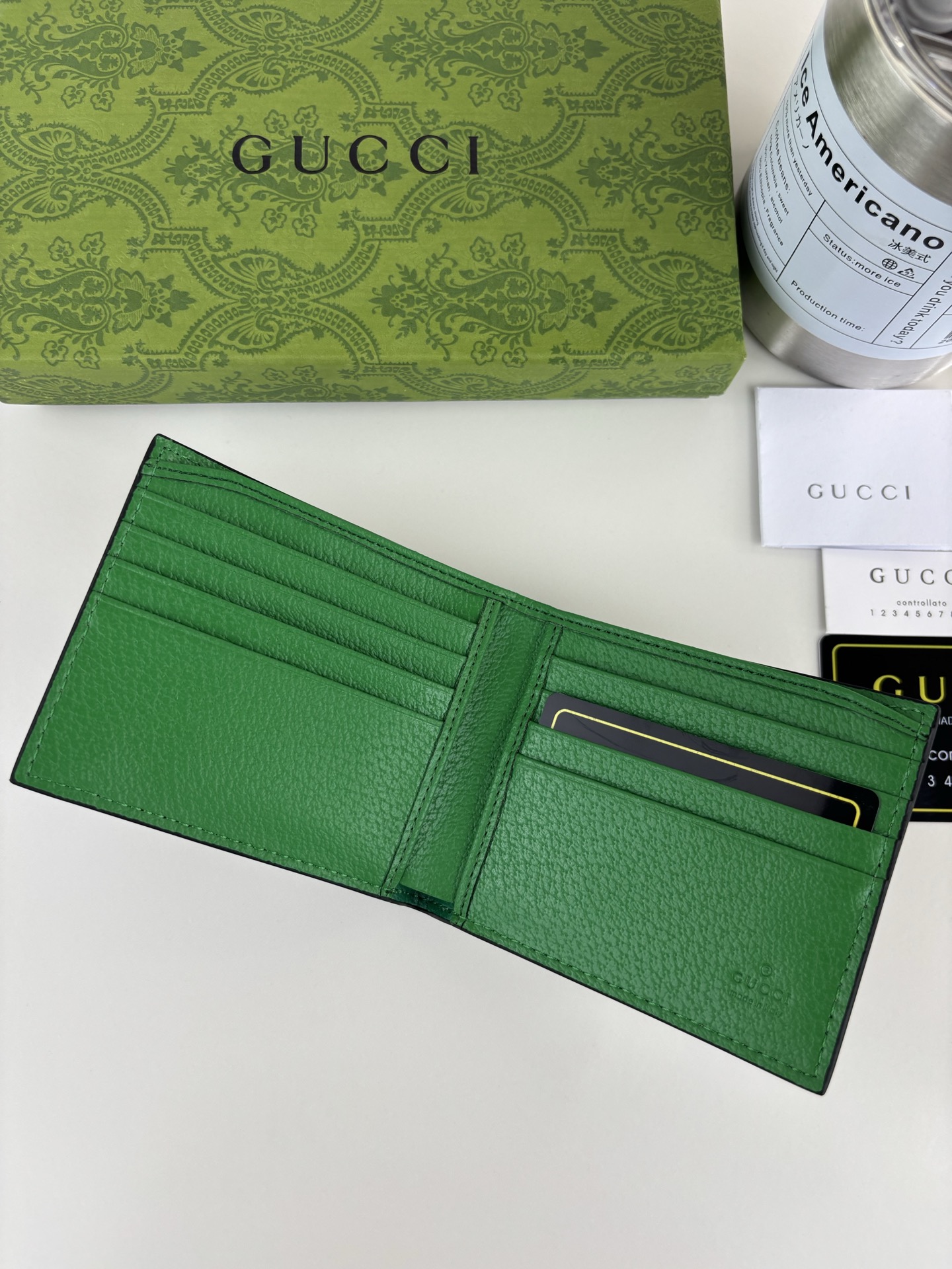 Gucci メンズ財布 GG Supreme ブラウン&グリーン