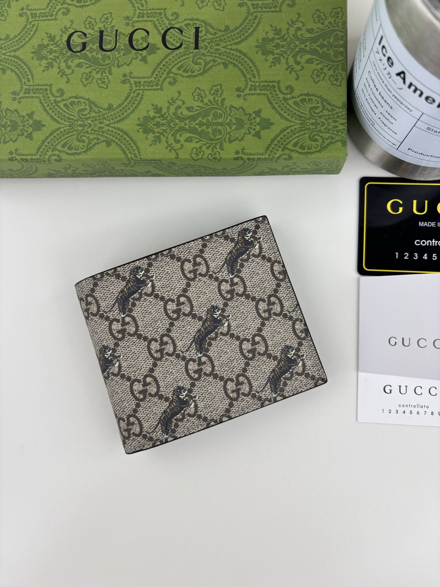 GUCCl 新款男士短款財布 ブラックレザー PVC素材 小虎ロゴ