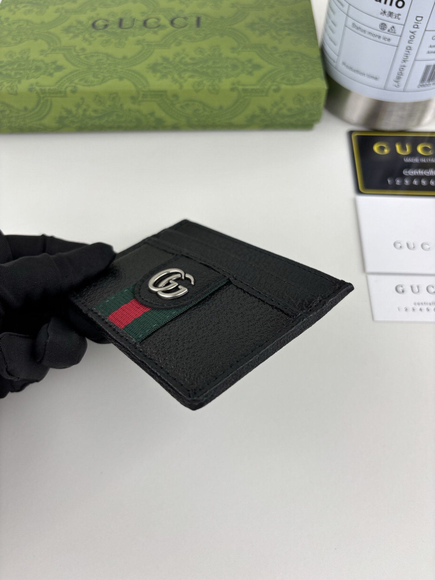 GUCCI Ophidiaシリーズ カードケース GG Supremeレザー