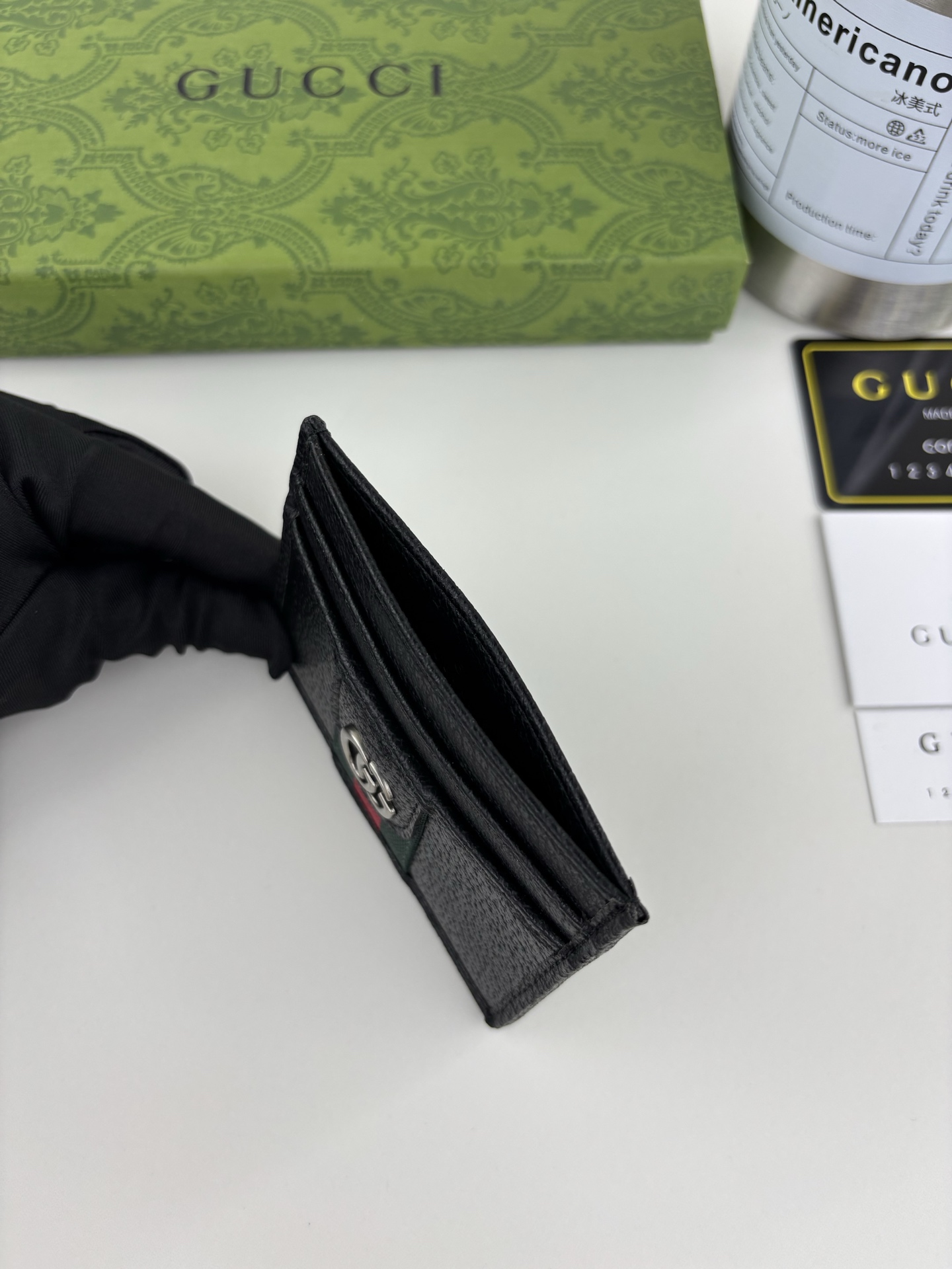 GUCCI Ophidiaシリーズ カードケース GG Supremeレザー