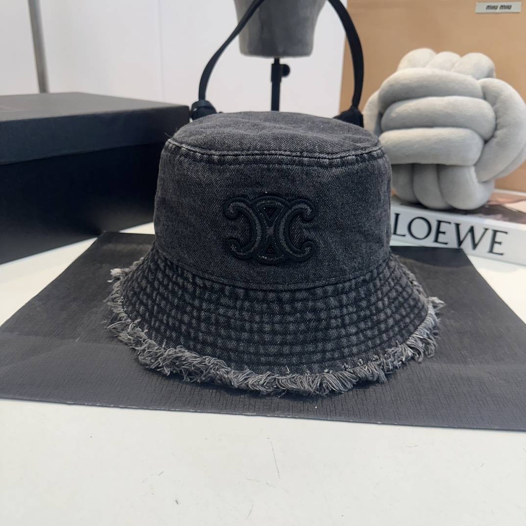 NO:809286,Celine denim bucket hat, head circumference 57cm, hat, scarf, socks, celine, celine, espadrilles, socks, hats19860909Celine赛琳牛仔渔夫帽,头围57cm,帽子.围巾.袜子,celine,celine,espadrilles,socks,hats,accessory